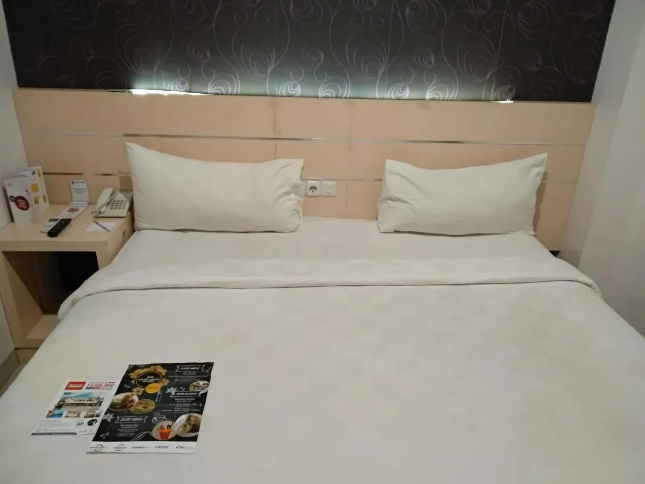 Bed in Cordela Hotel Medan