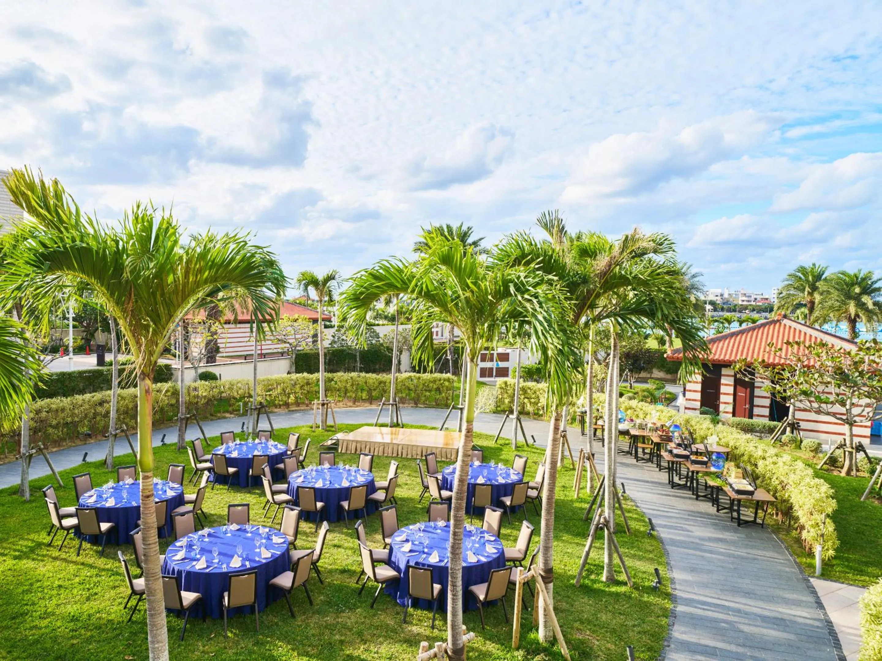 Banquet/Function facilities in Hilton Okinawa Chatan Resort