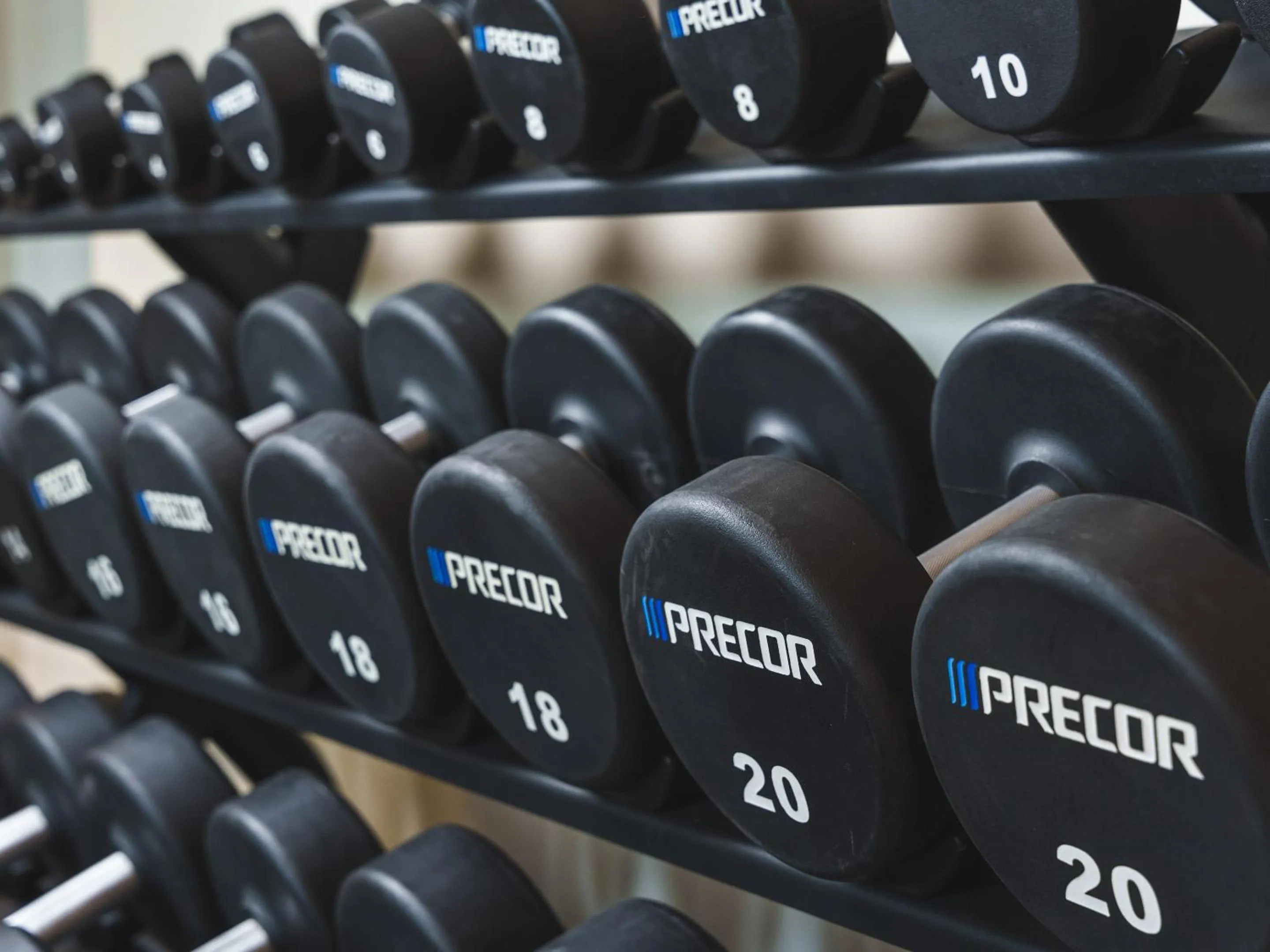 Fitness centre/facilities in Hilton Okinawa Chatan Resort