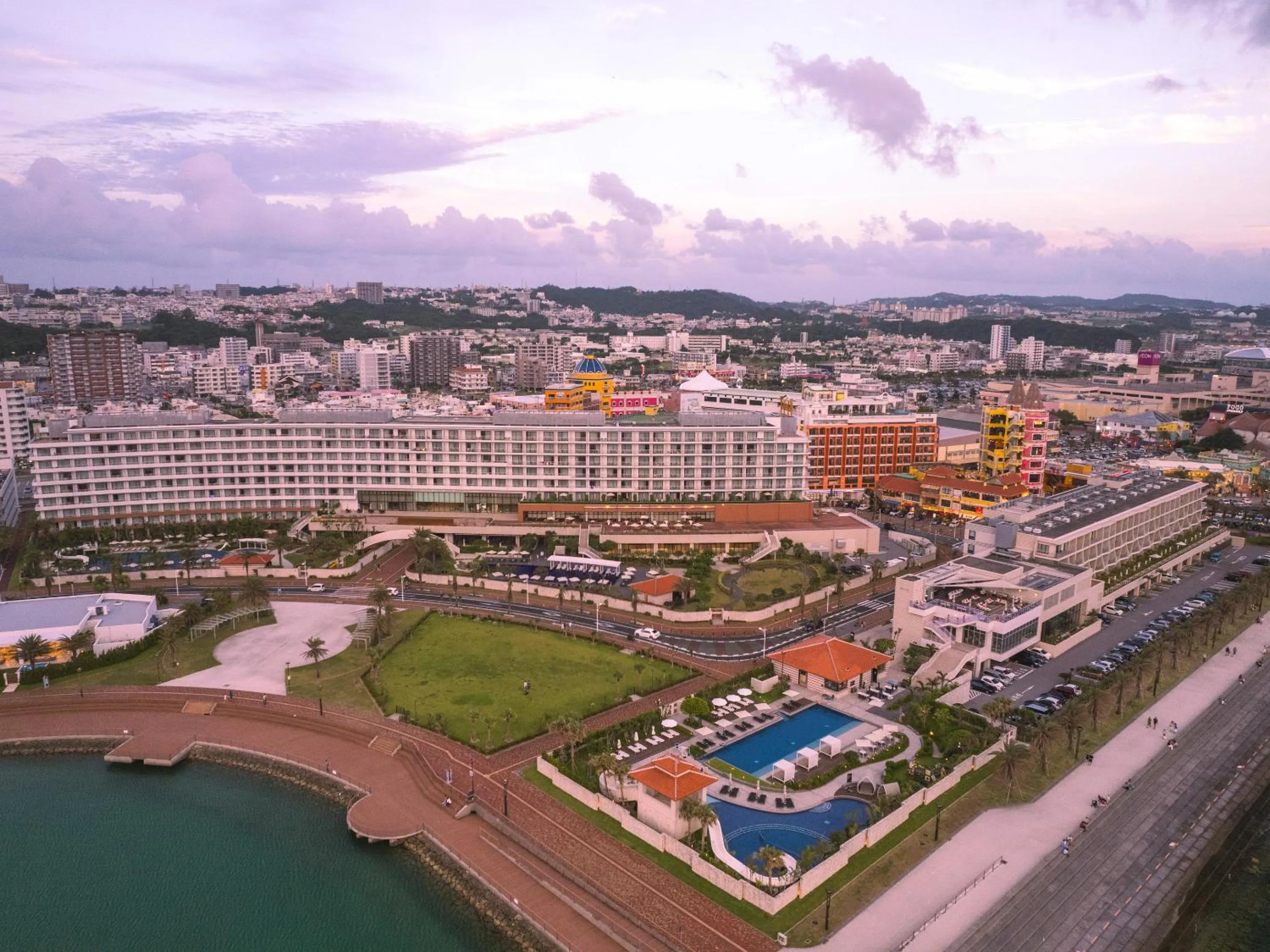 Property building in Hilton Okinawa Chatan Resort