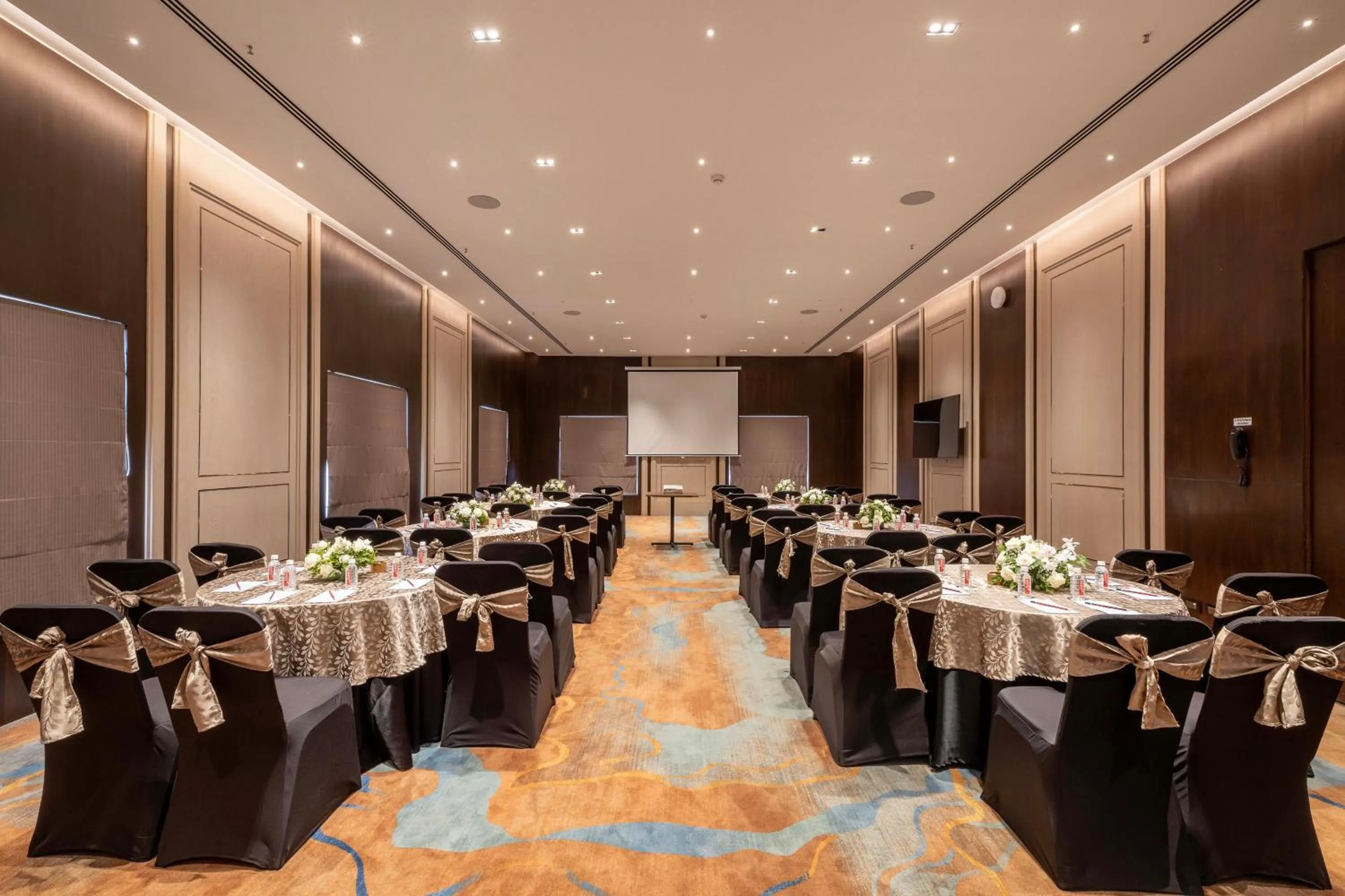 Banquet/Function facilities in Citrine