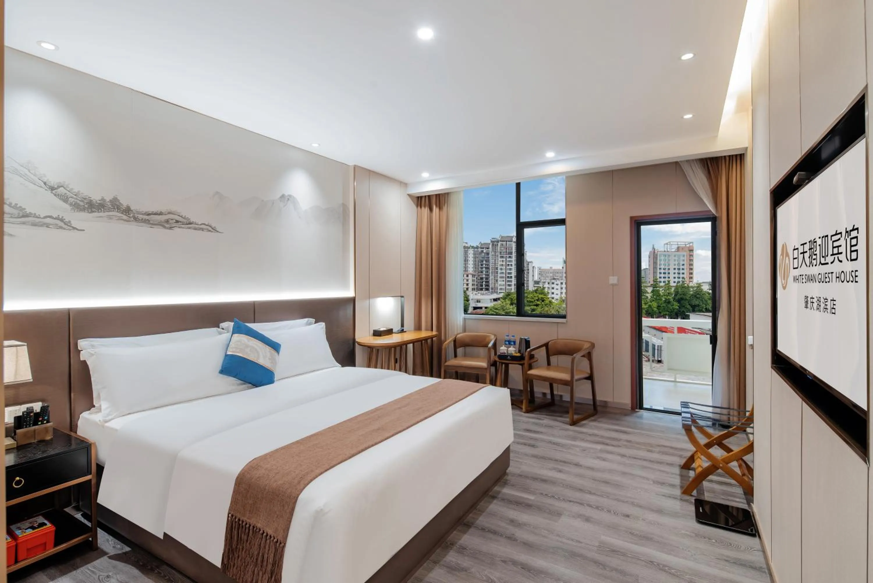 Bed in White Swan Guest House