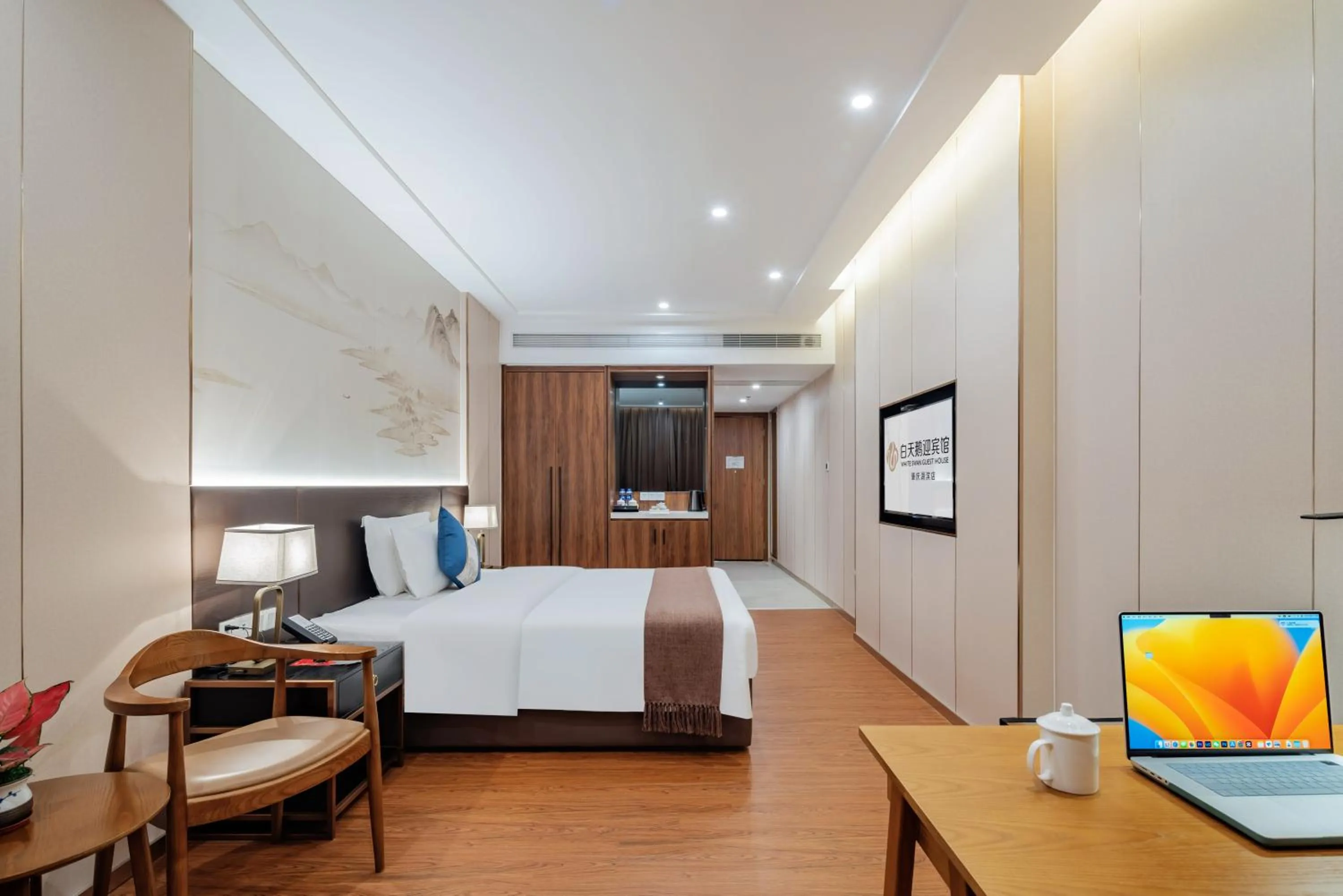 Bed in White Swan Guest House