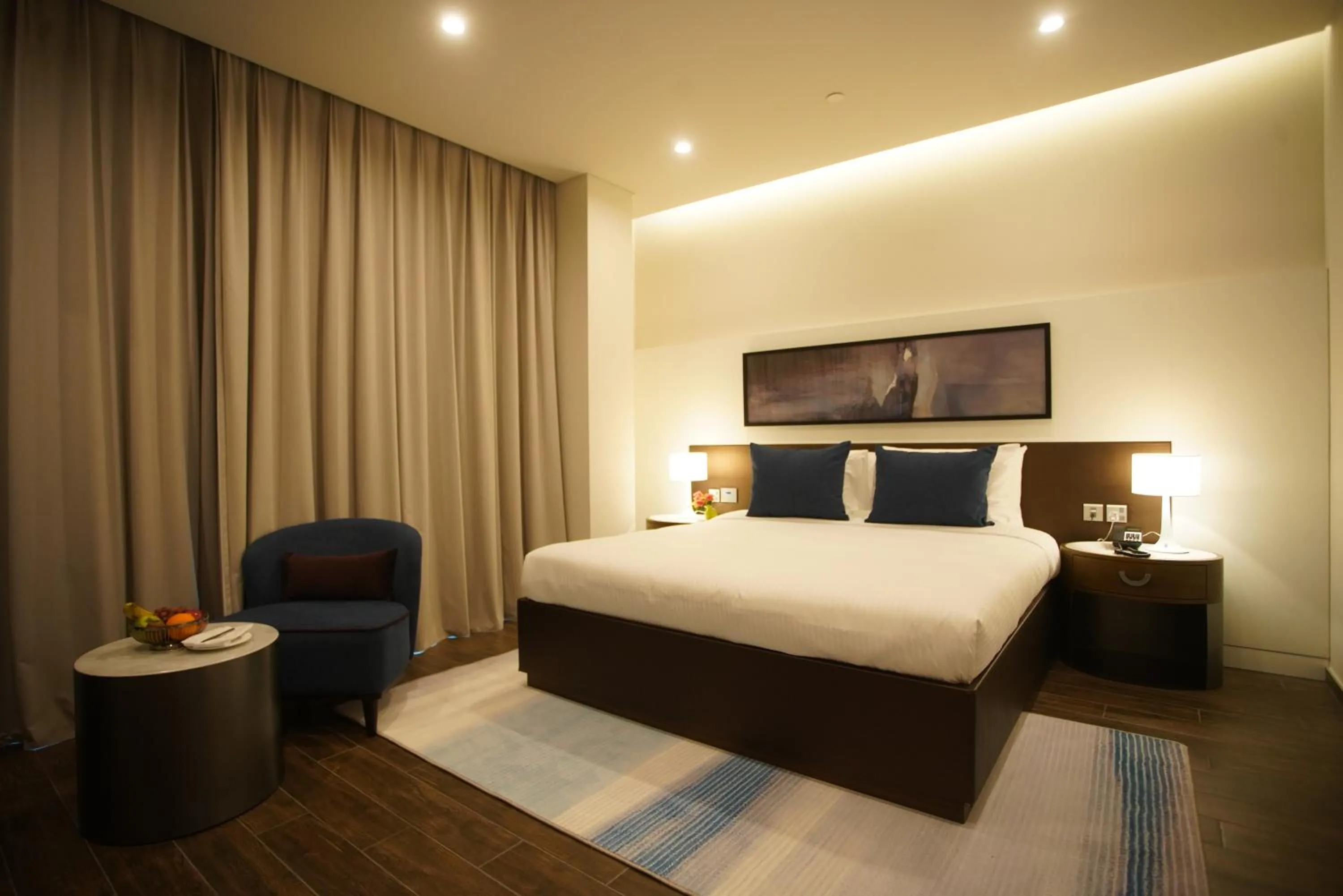 Bedroom, Bed in C - Hotel and Suites Doha