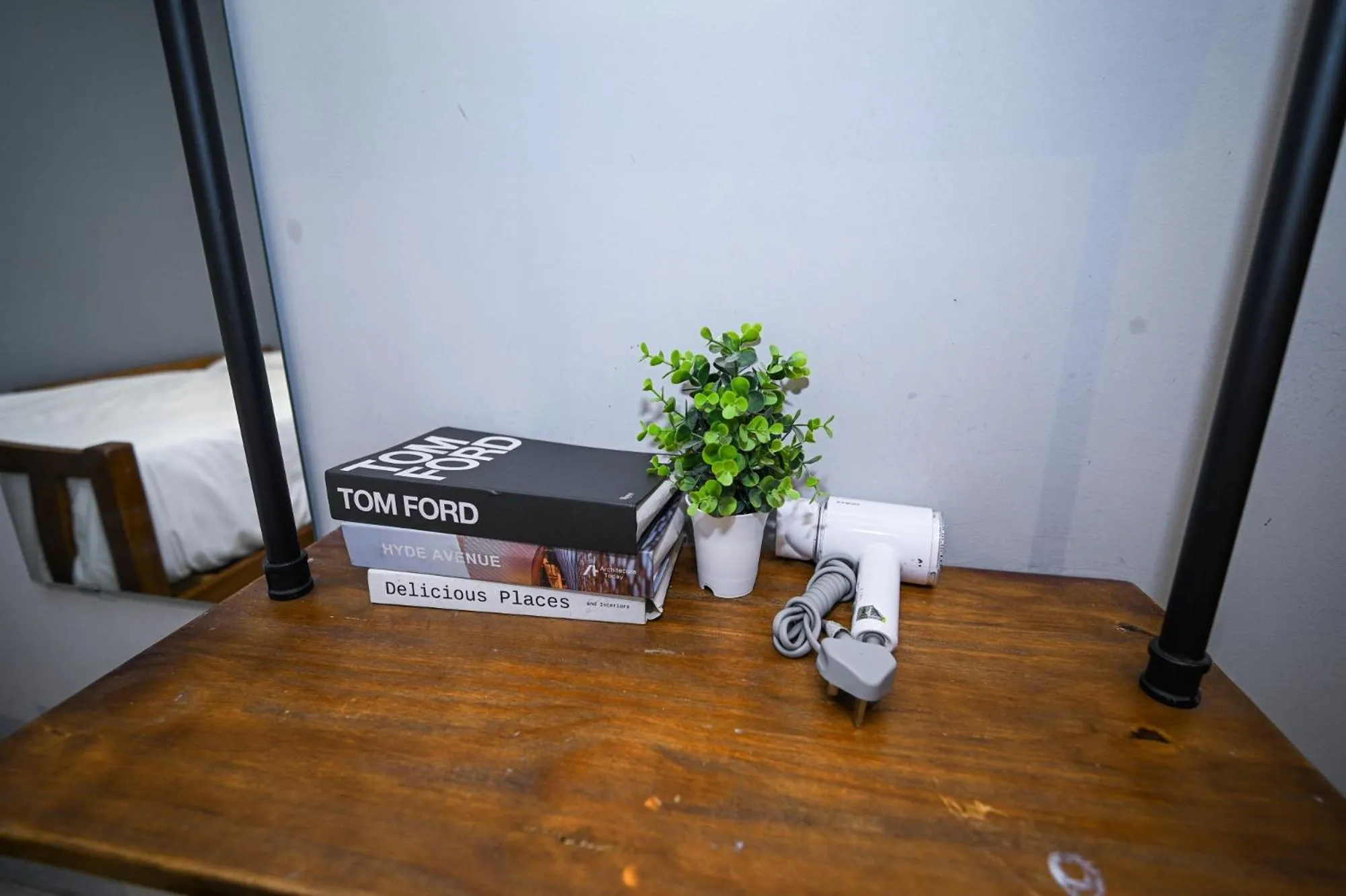 Swing & Pillows @ Beach Street