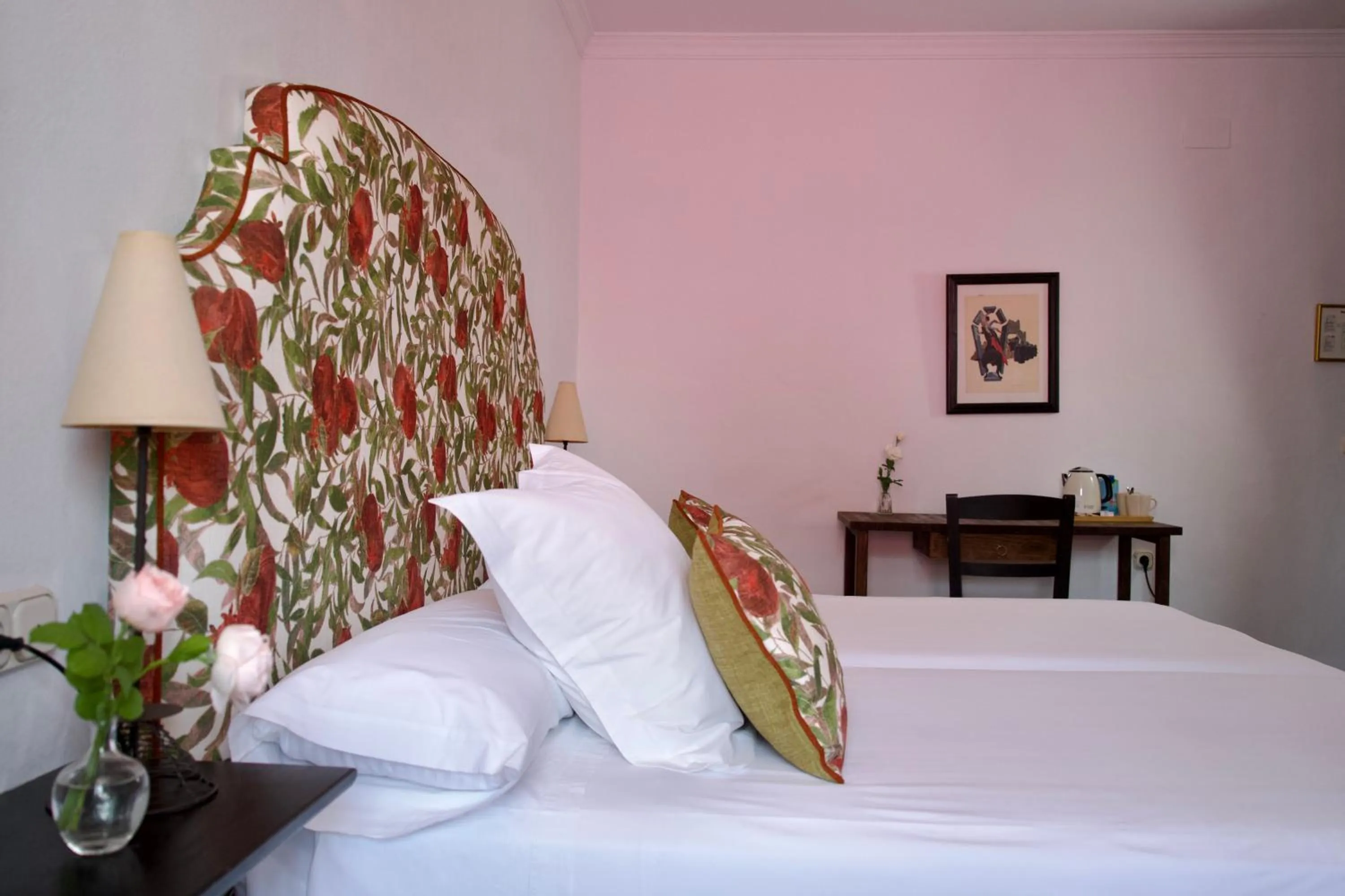 Bed in Monasterio de San Francisco