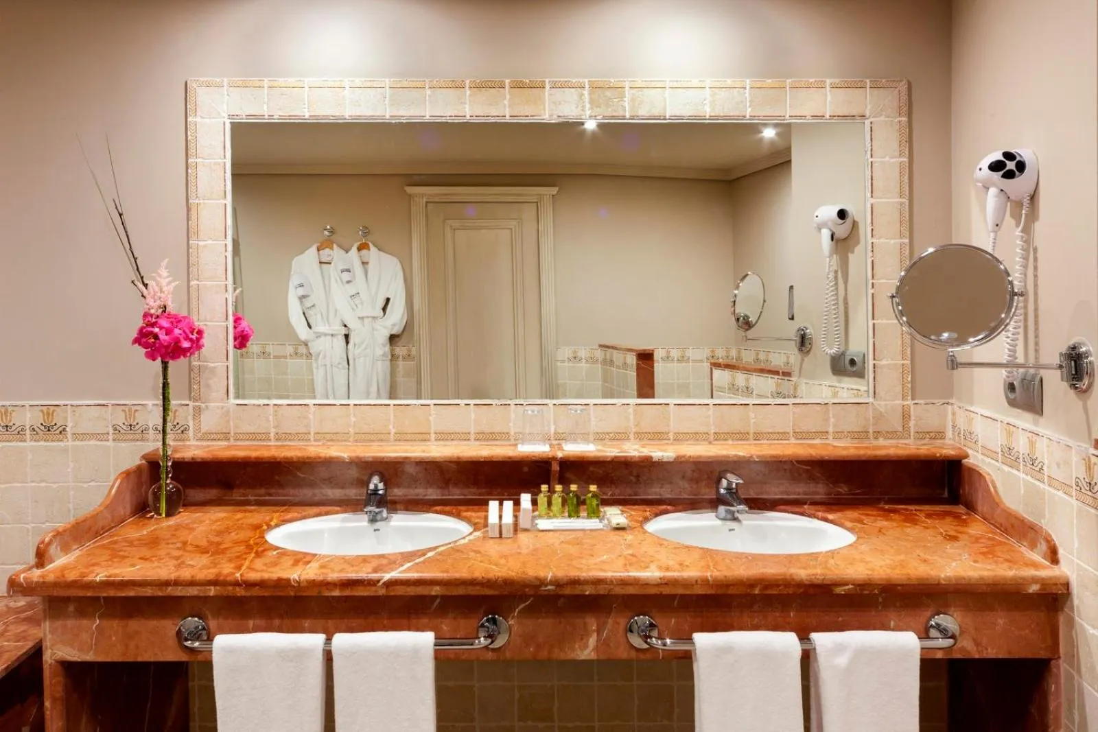 Toilet in Barceló Marbella