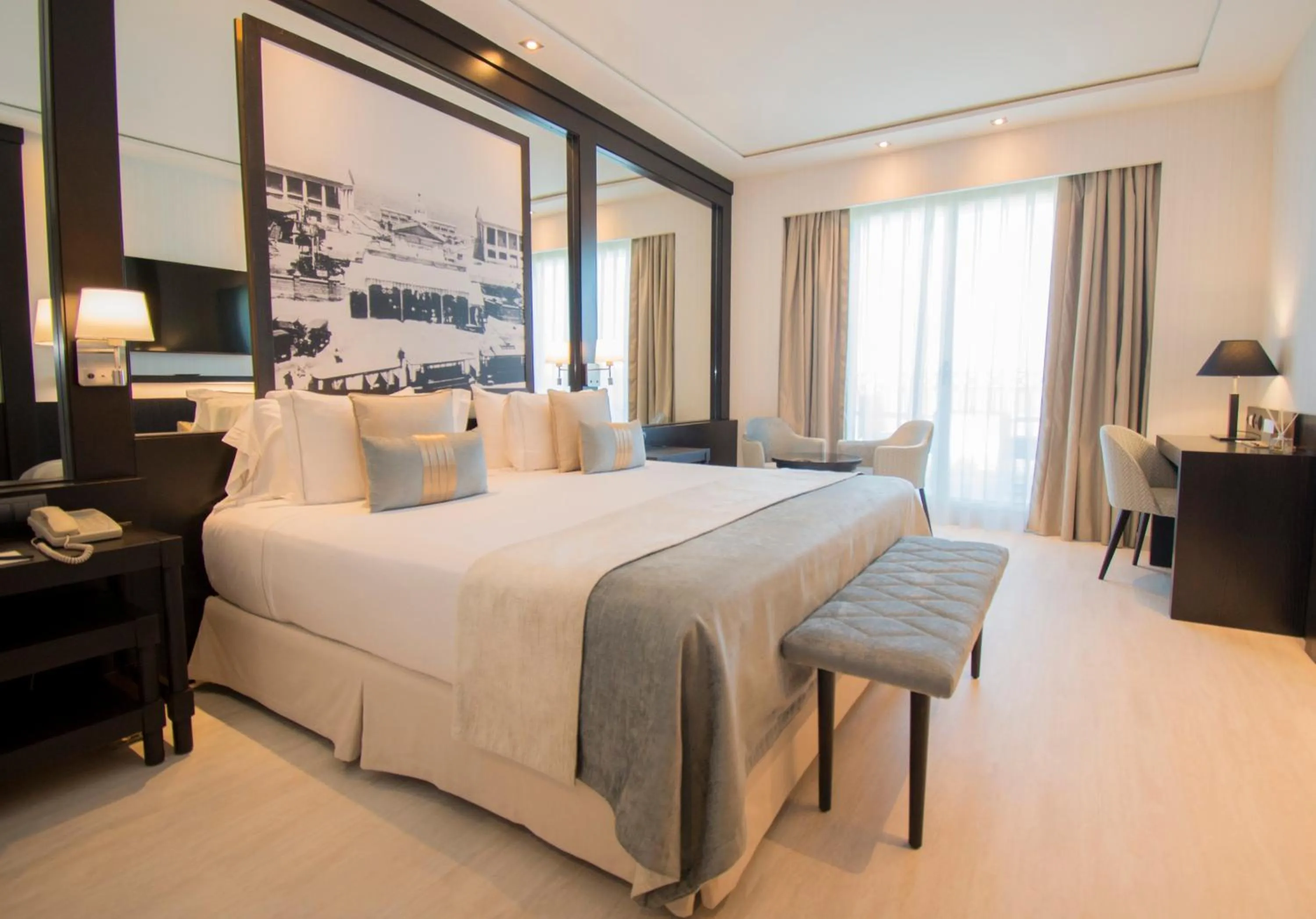 Bed in Las Arenas Balneario Resort