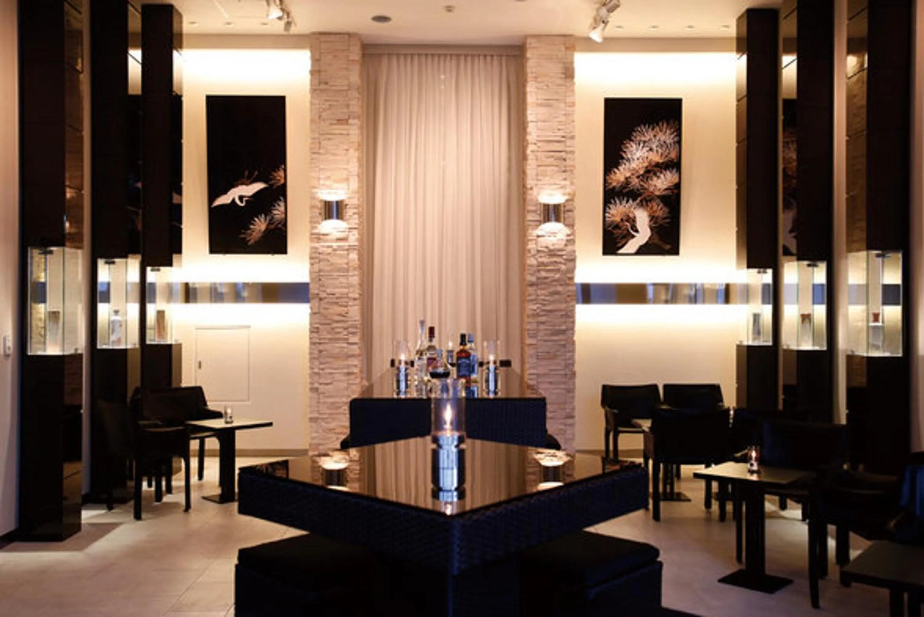 Lounge or bar in The Screen