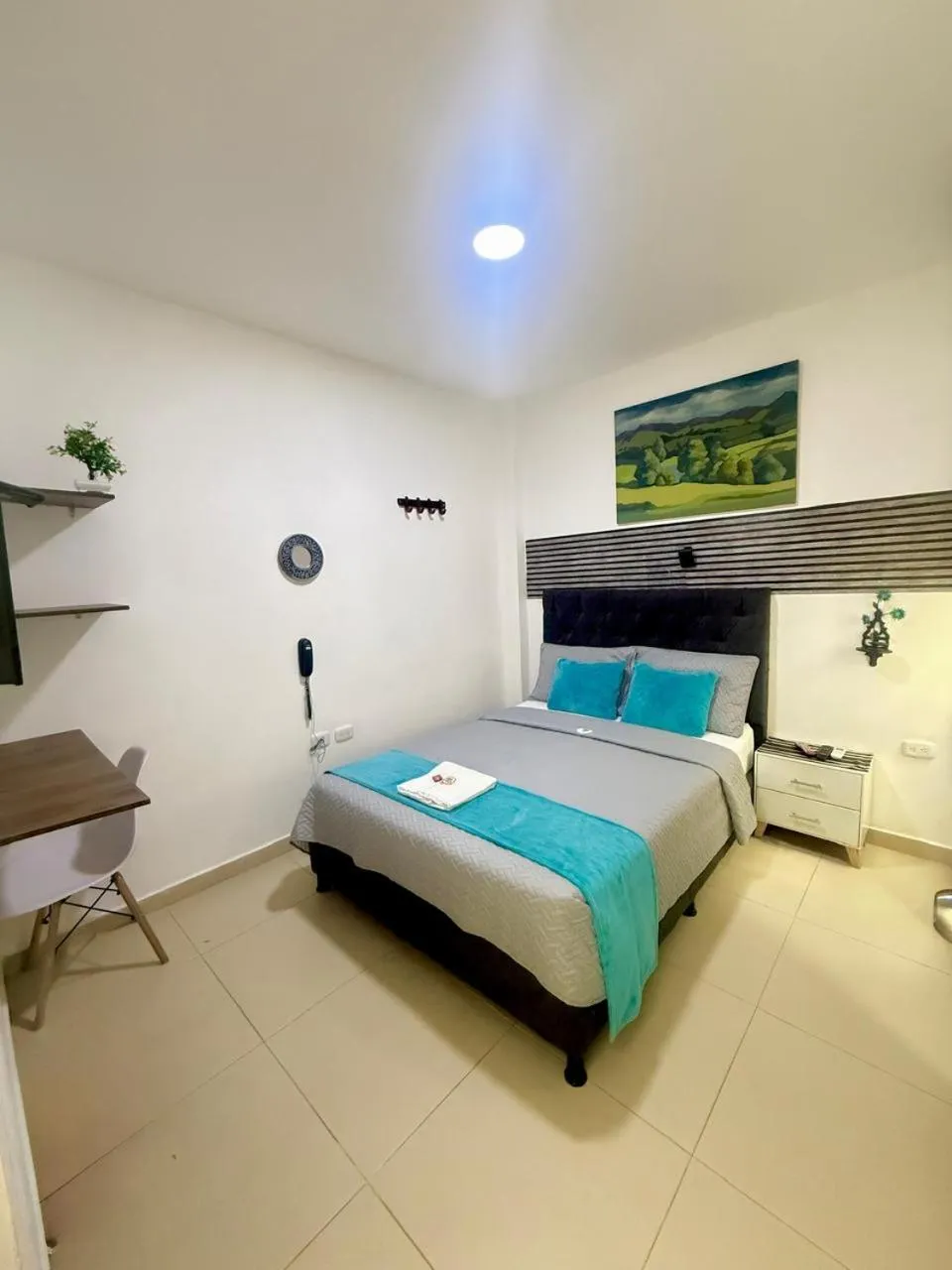 Bed in ANAJIRAWAA HOTEL