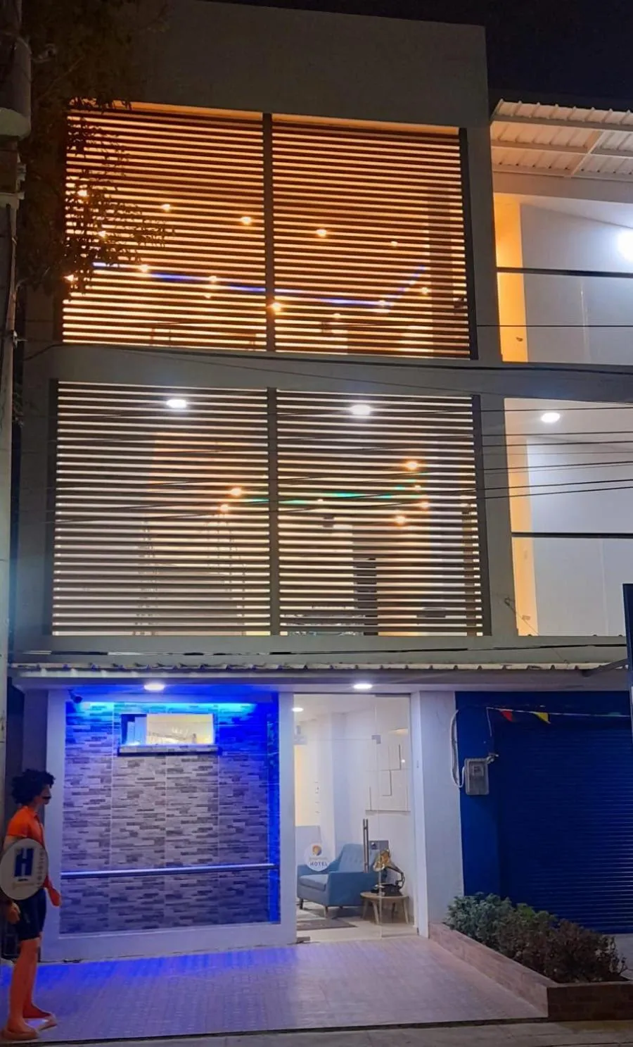 Property building in ANAJIRAWAA HOTEL