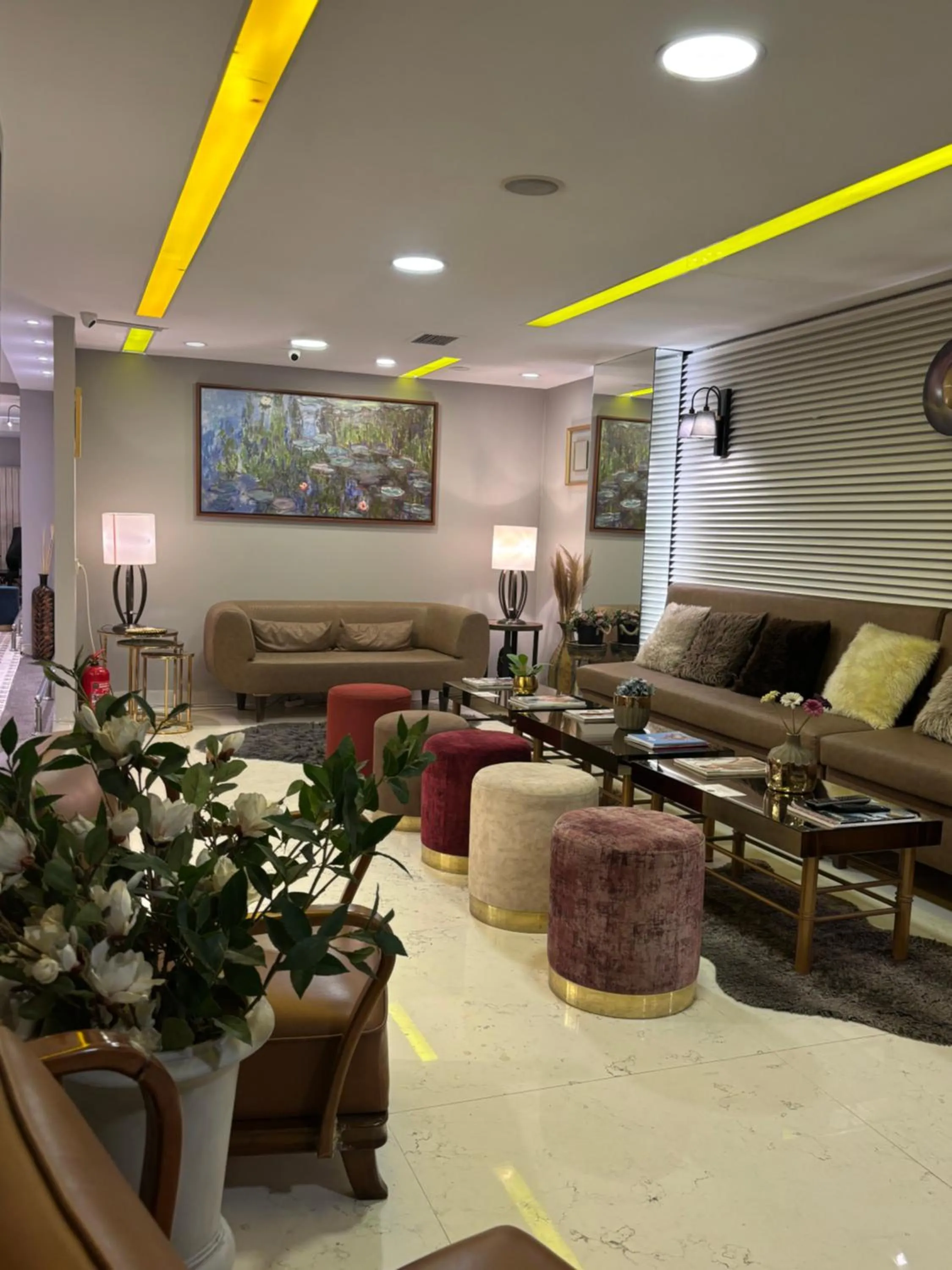 Seating area in Wame Suite Hotel Nisantasi