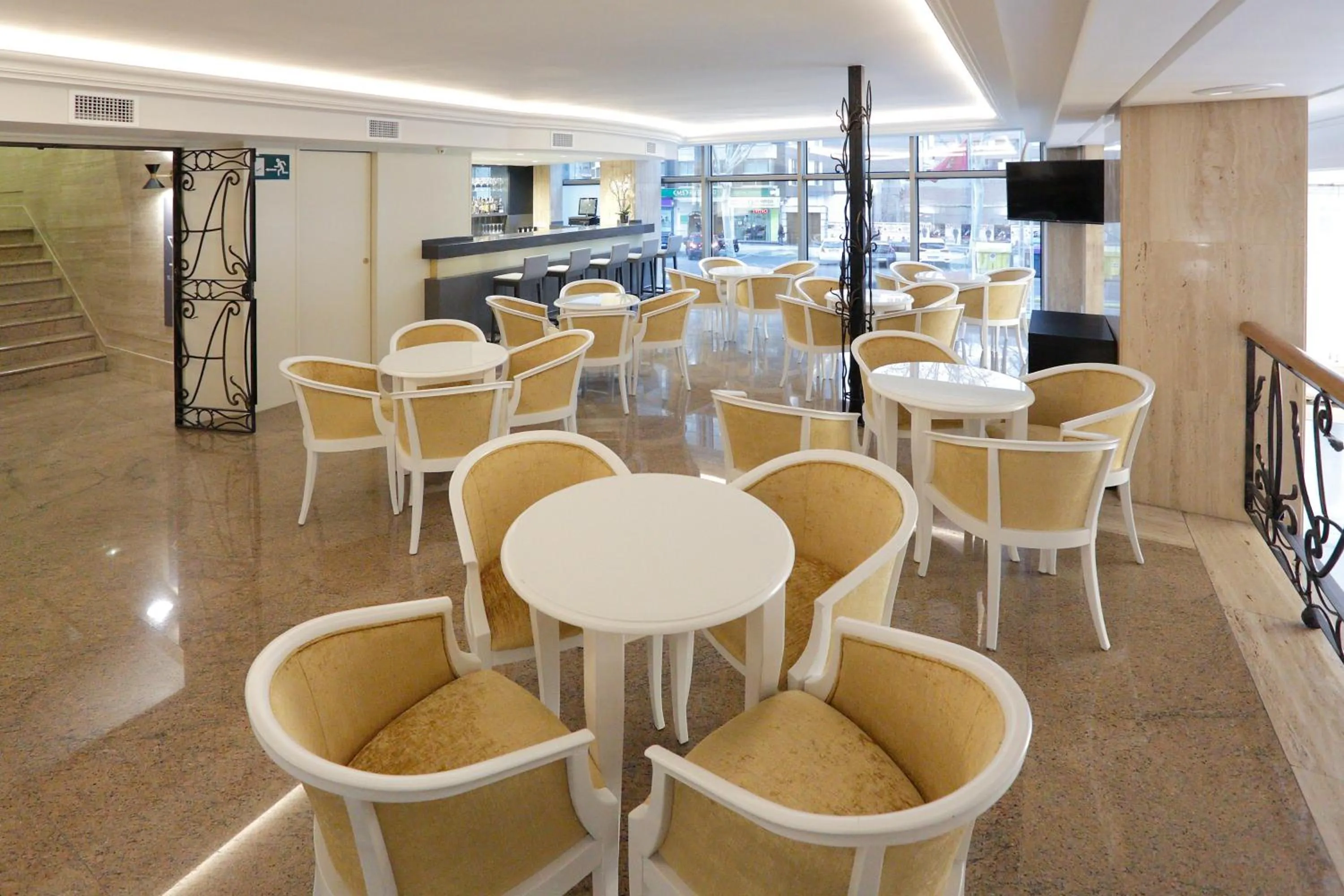 Restaurant/places to eat in Sercotel Alfonso XIII