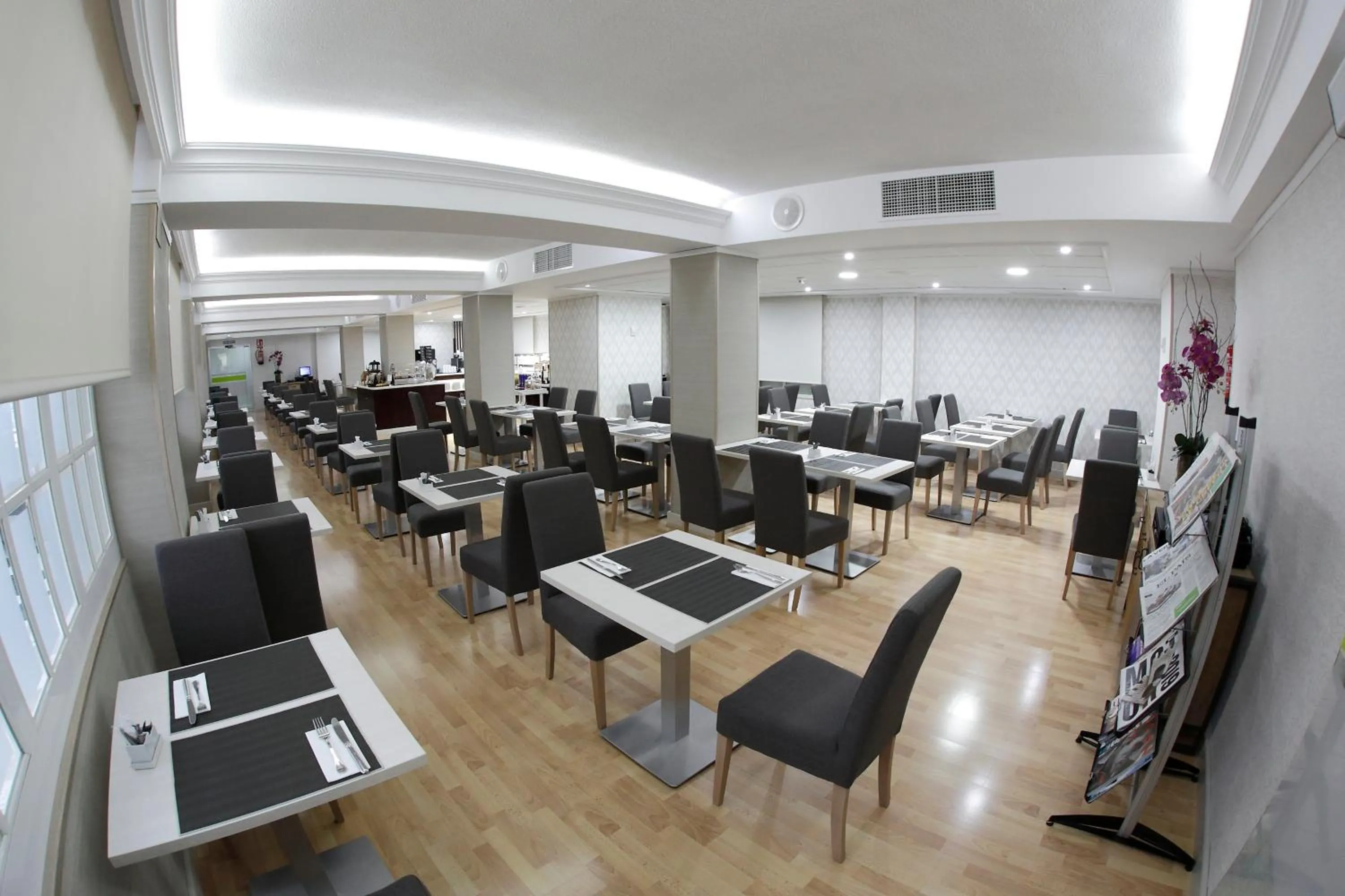 Breakfast in Sercotel Alfonso XIII