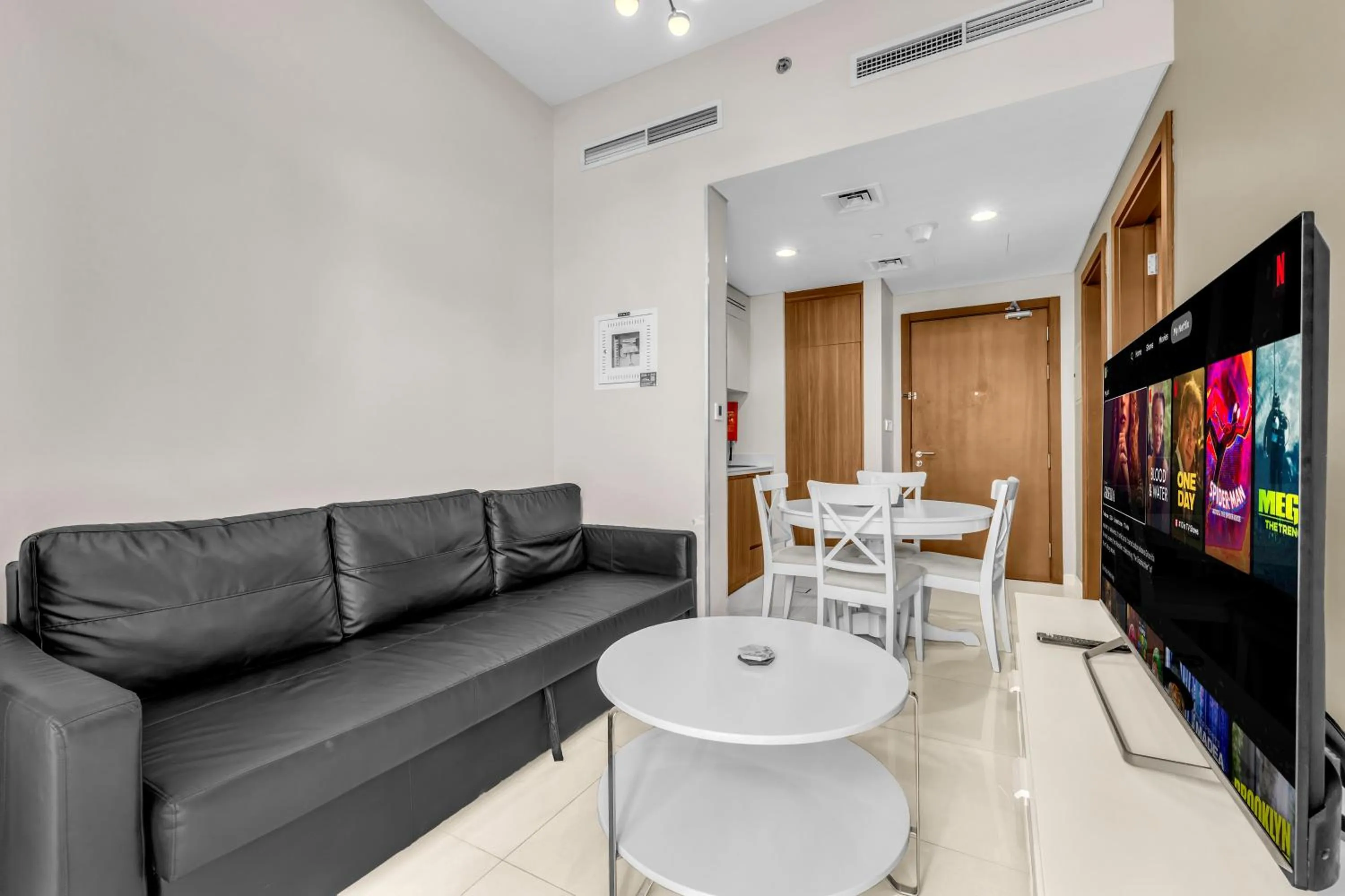 Living room in Wonderful Reva Aparthotel Downtown