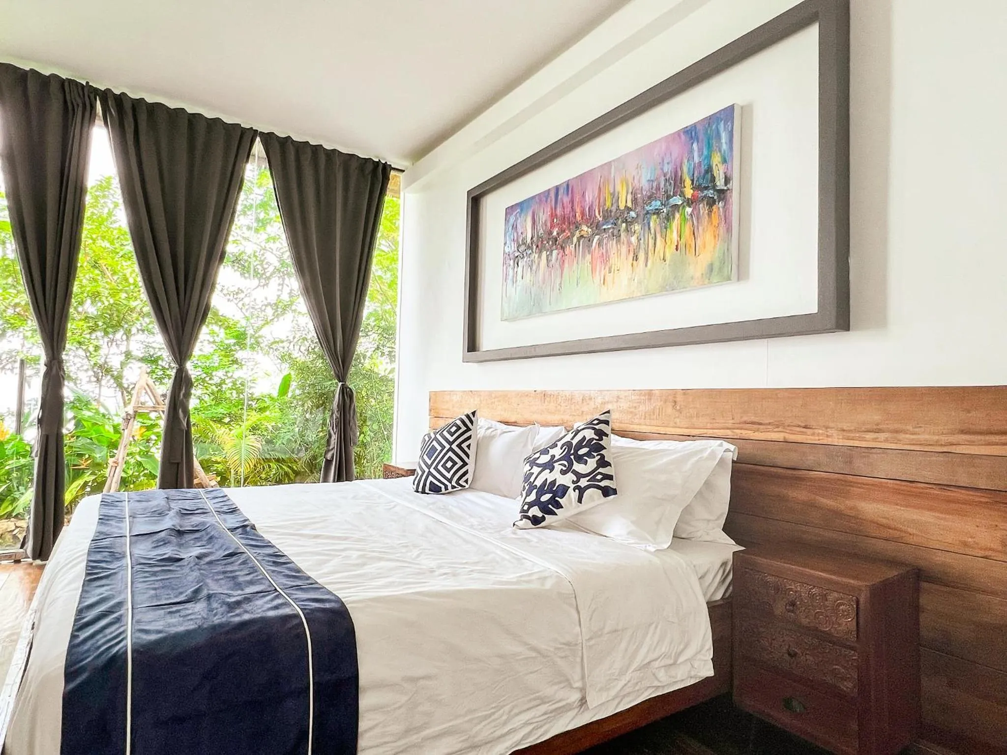 Bed in The Dream Beach Resort