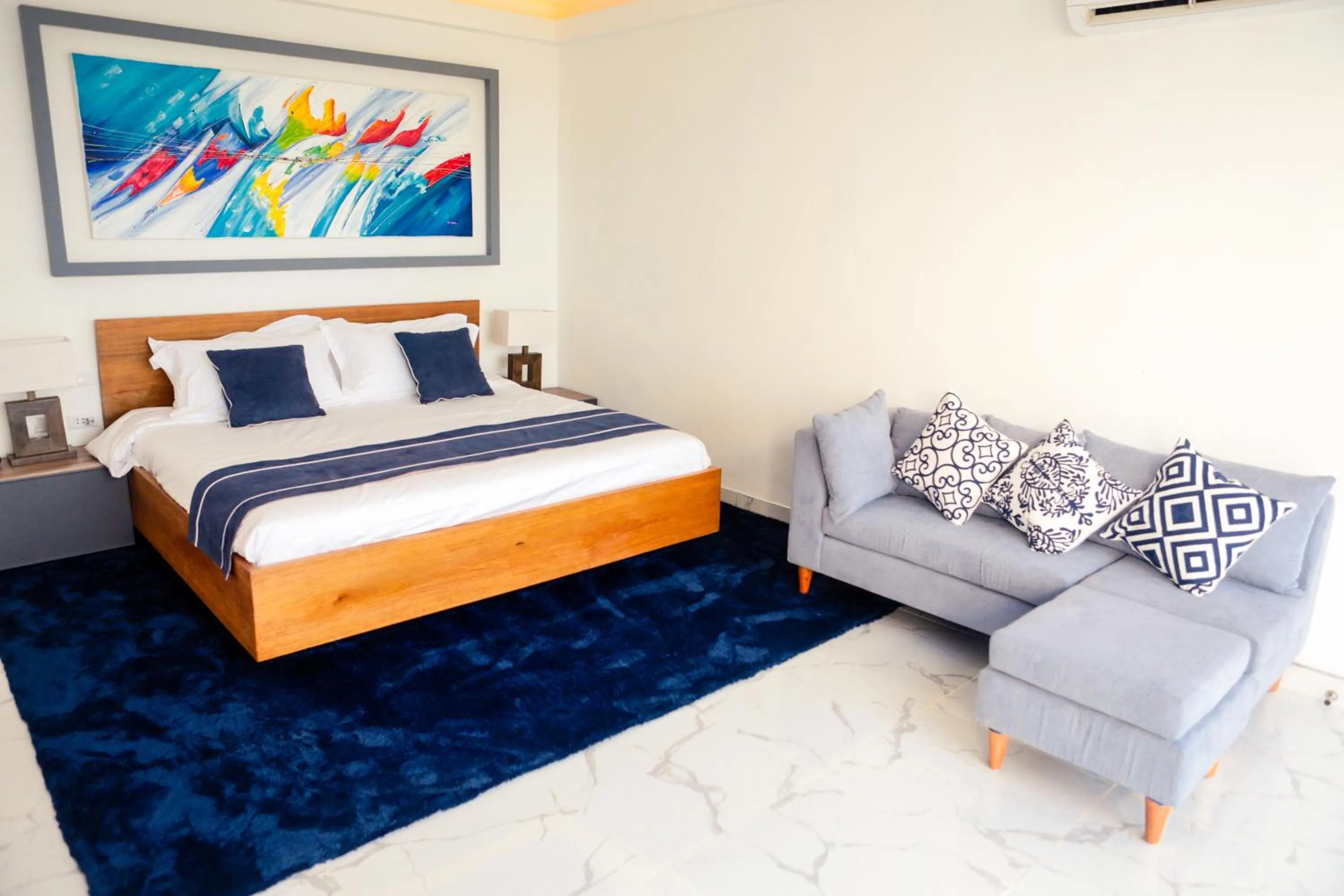 Bed in The Dream Beach Resort