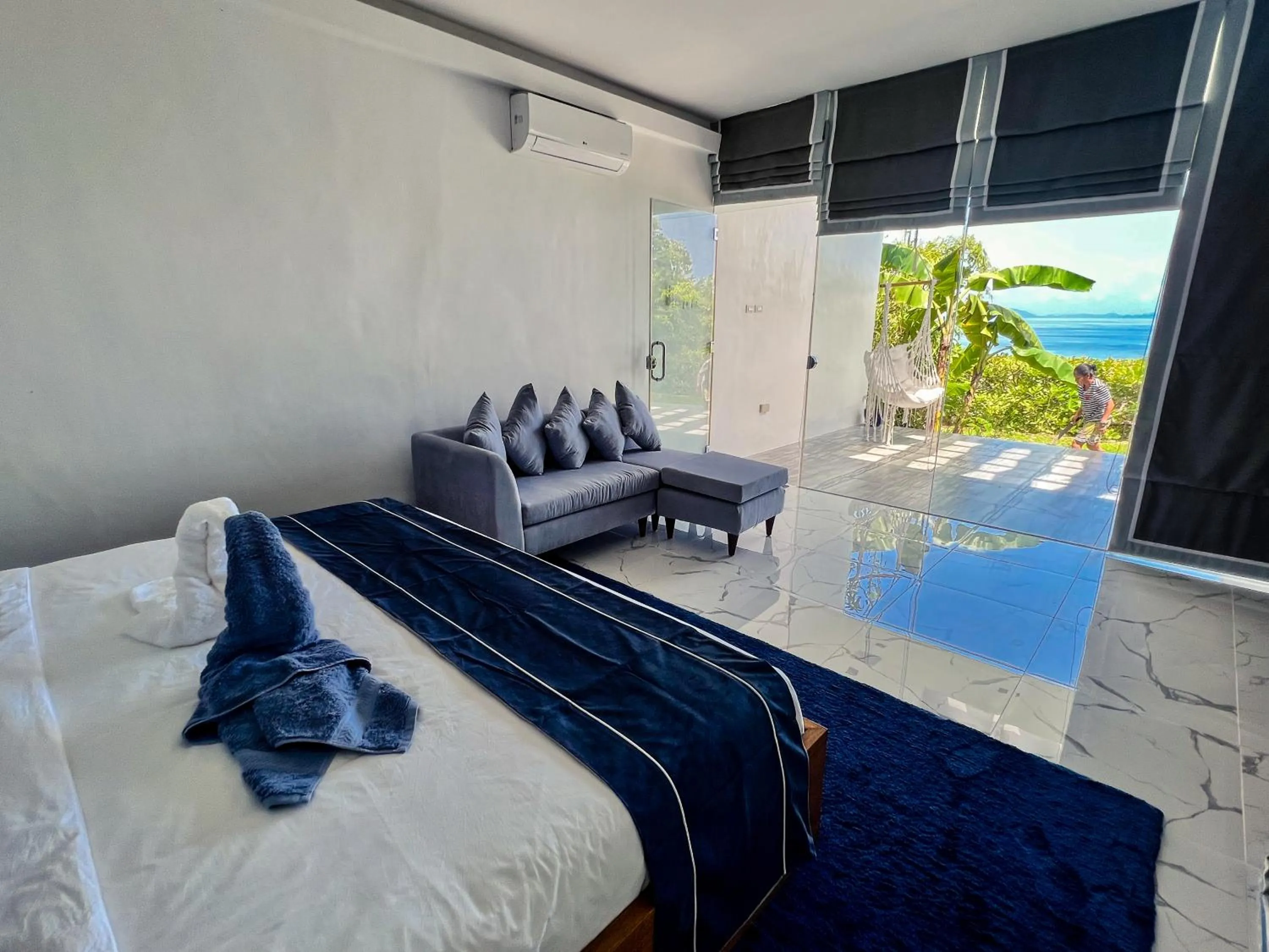 Photo of the whole room, Bed in The Dream Beach Resort