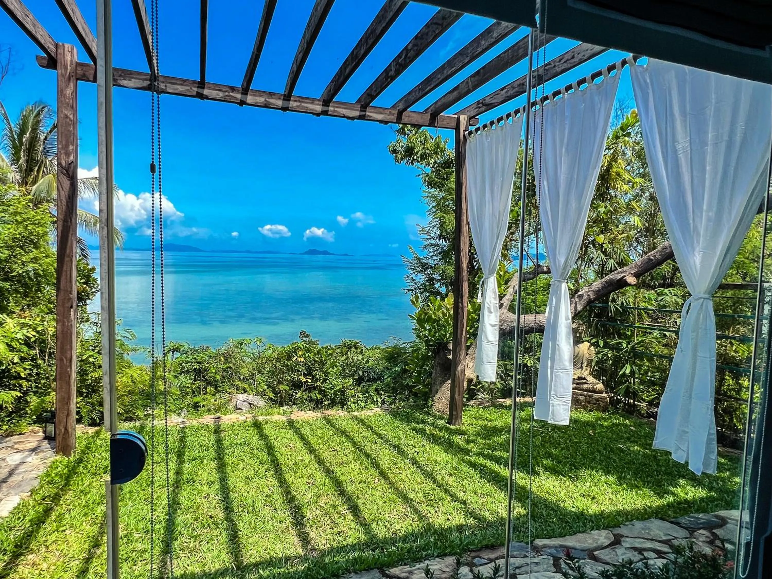 Patio in The Dream Beach Resort