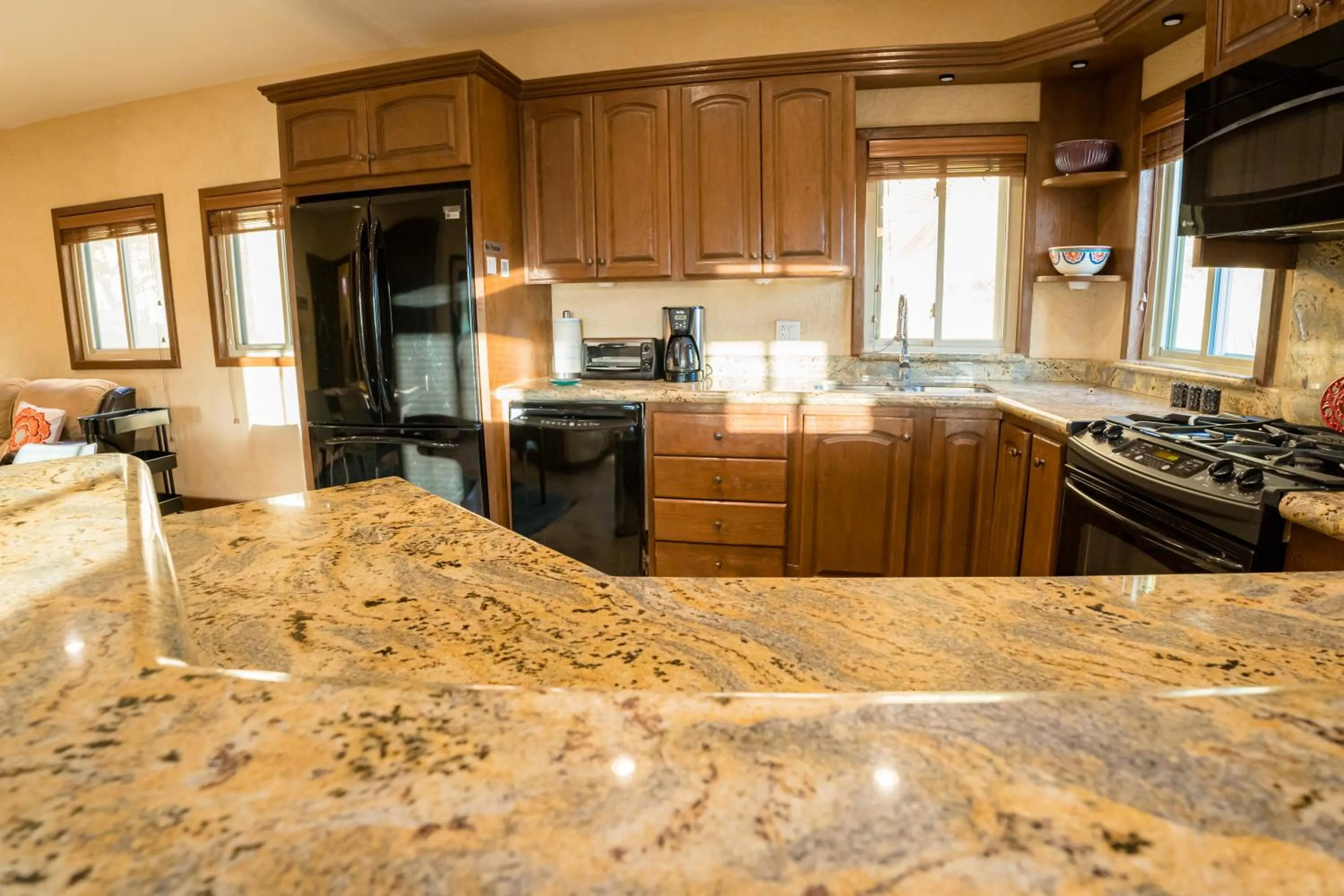 Cabo's Hidden Gem! Steps to the Marina or Beach