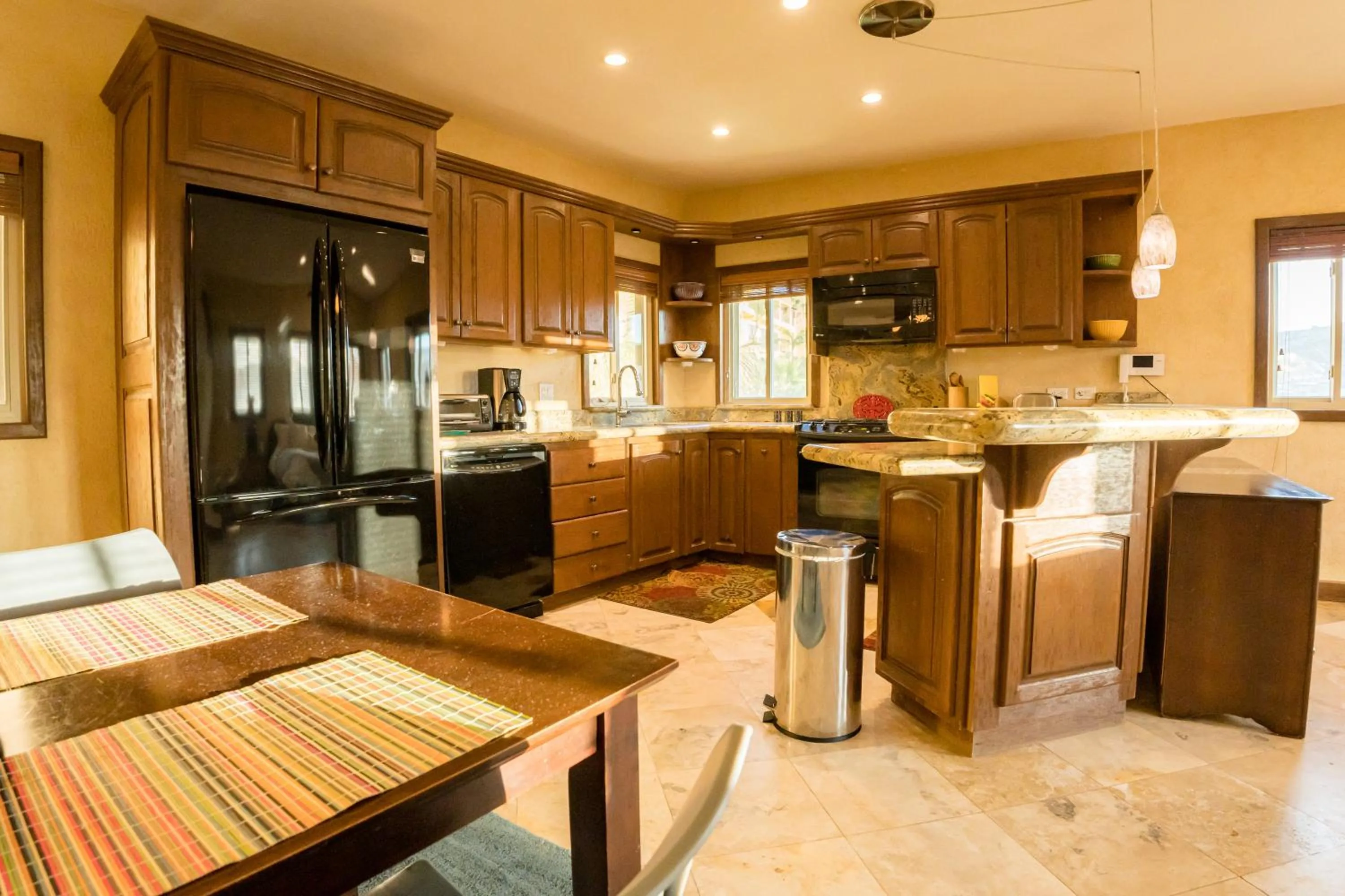 Cabo's Hidden Gem! Steps to the Marina or Beach