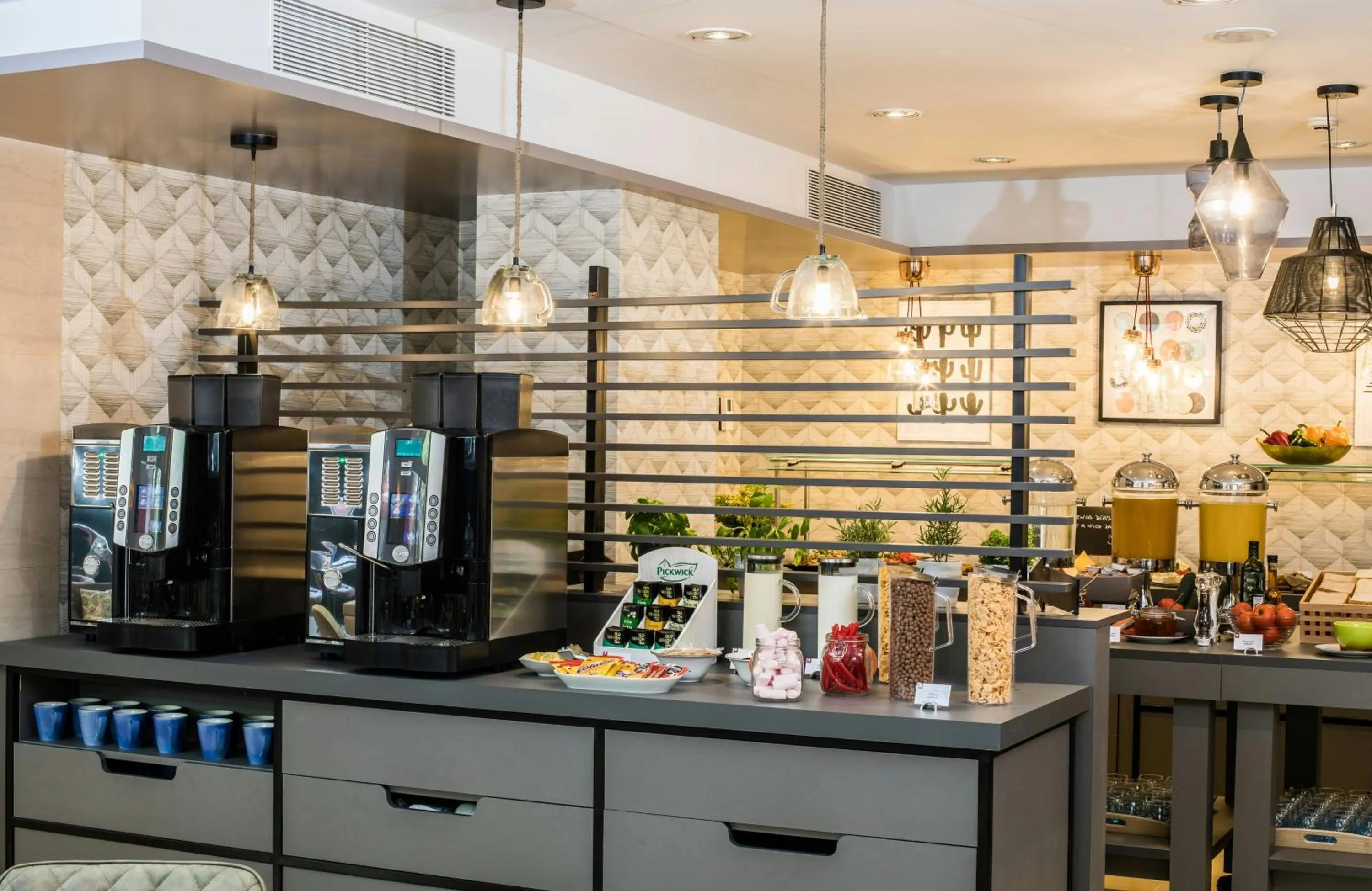 Buffet breakfast in Leonardo Hotel Barcelona Gran Via