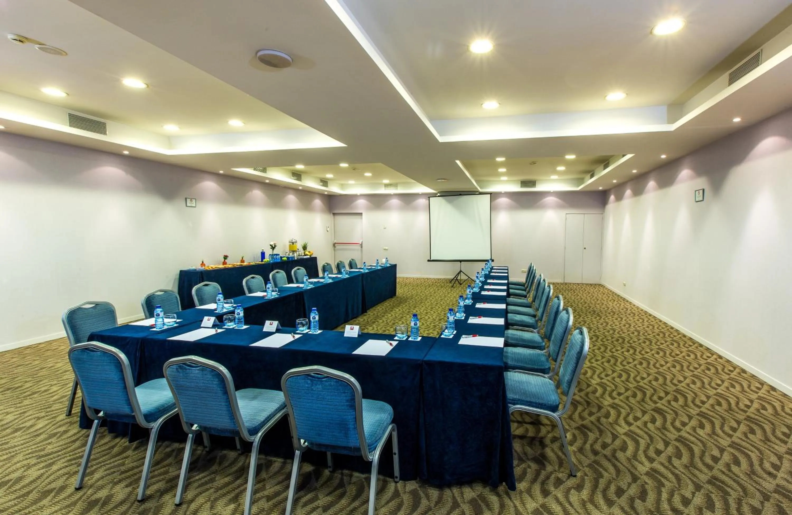 Meeting/conference room in Leonardo Hotel Barcelona Gran Via