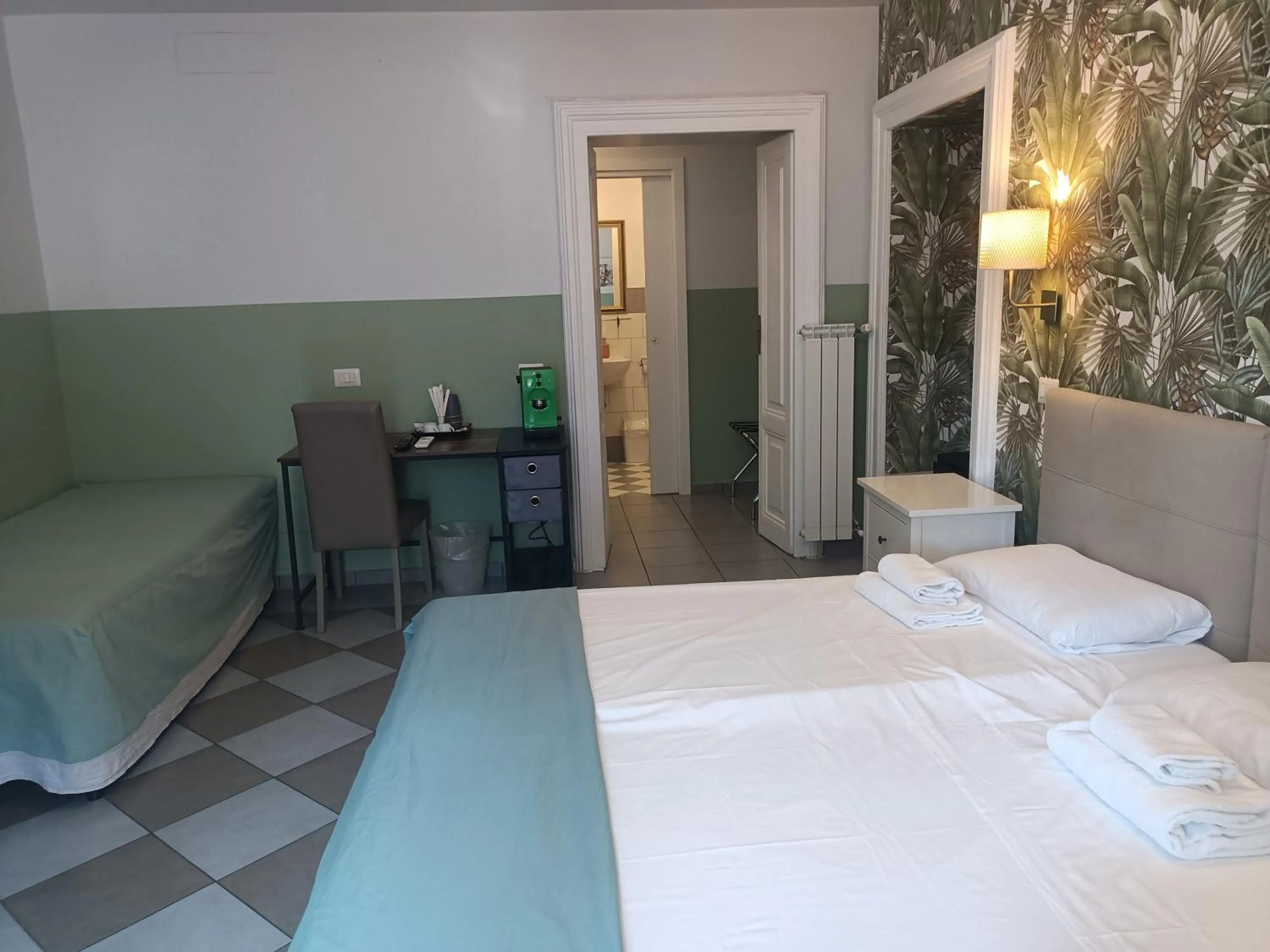 Bed in Sweet Dreams Roma