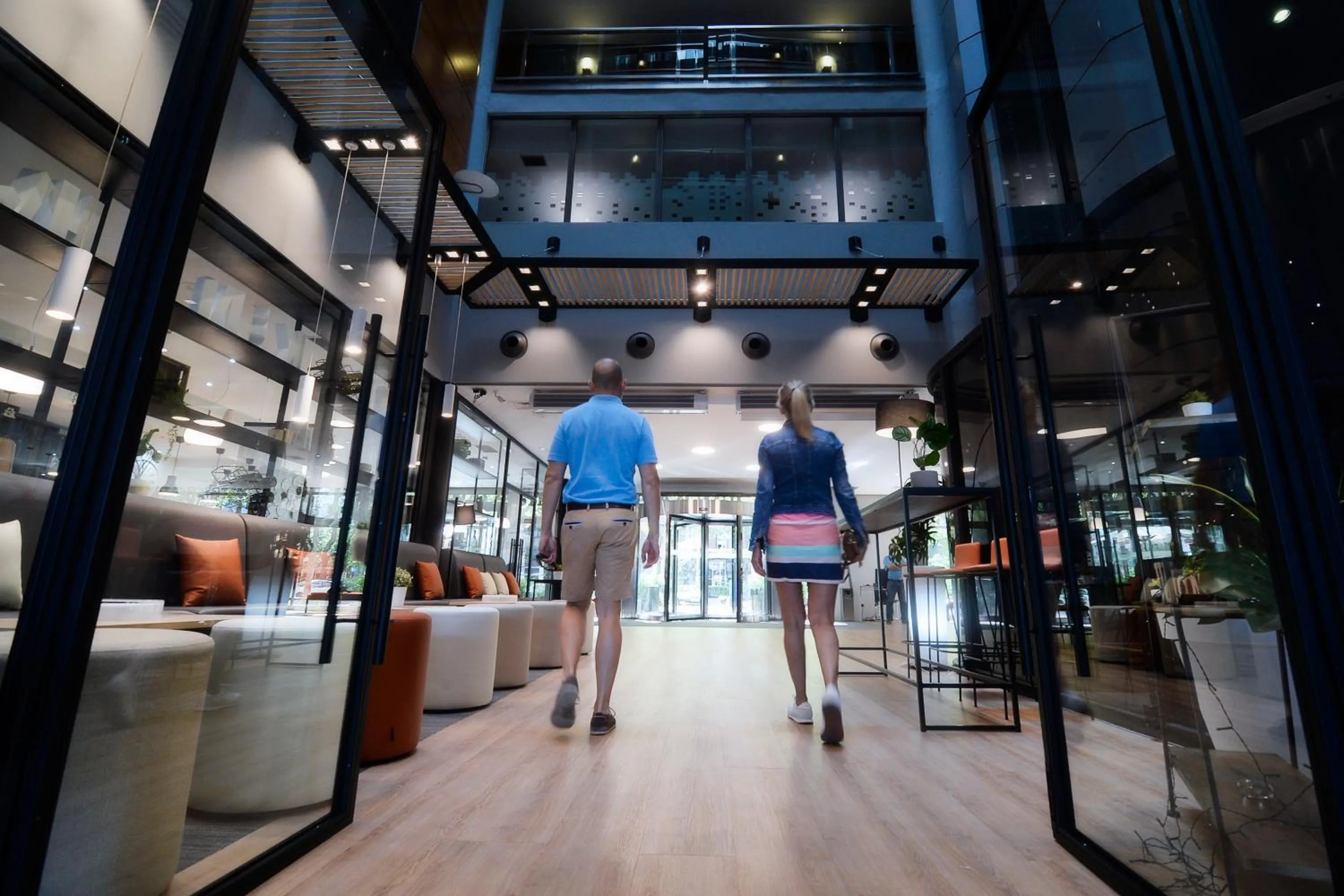 Day in Silken Juan de Austria