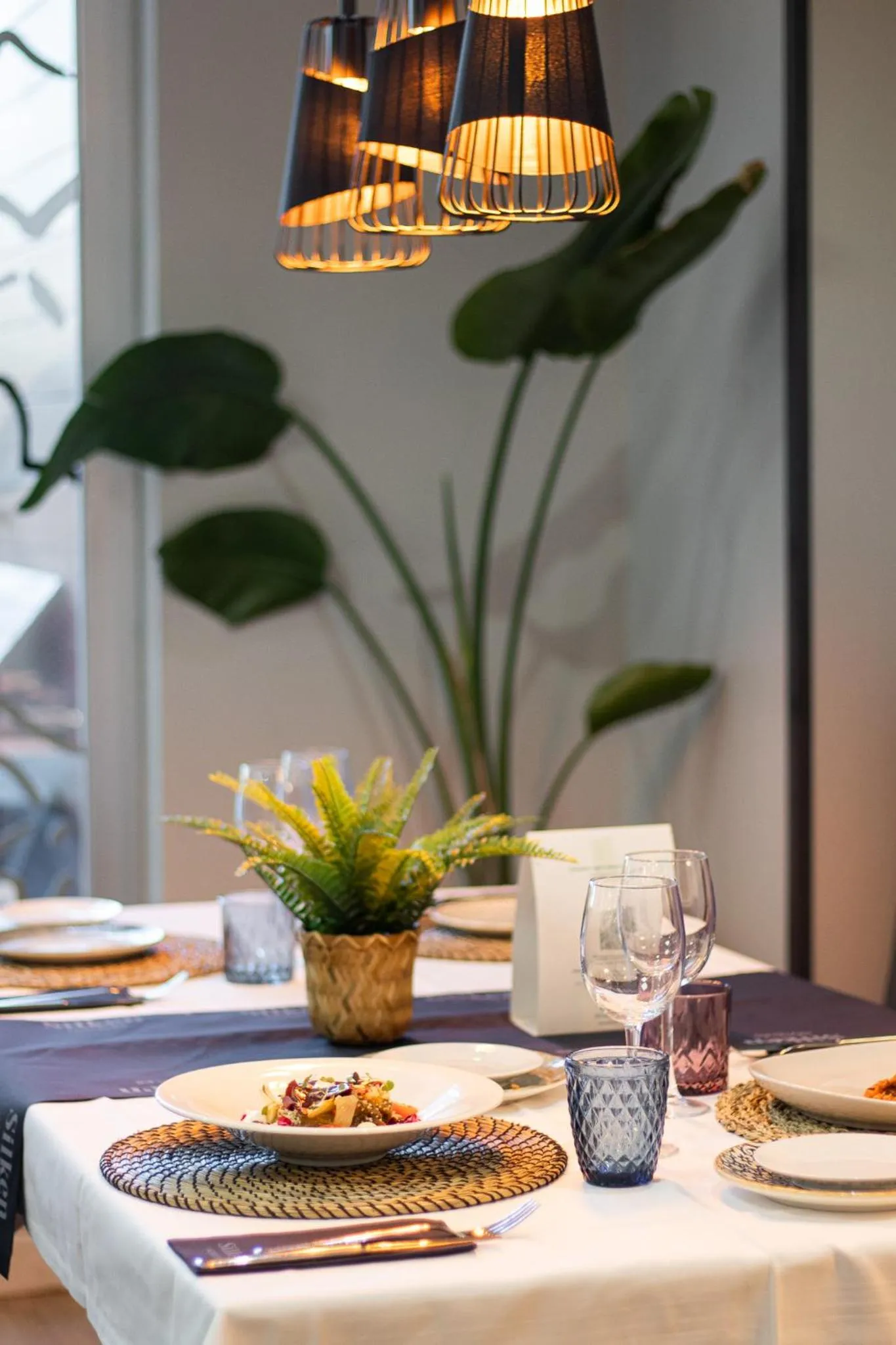 Restaurant/places to eat in Silken Juan de Austria