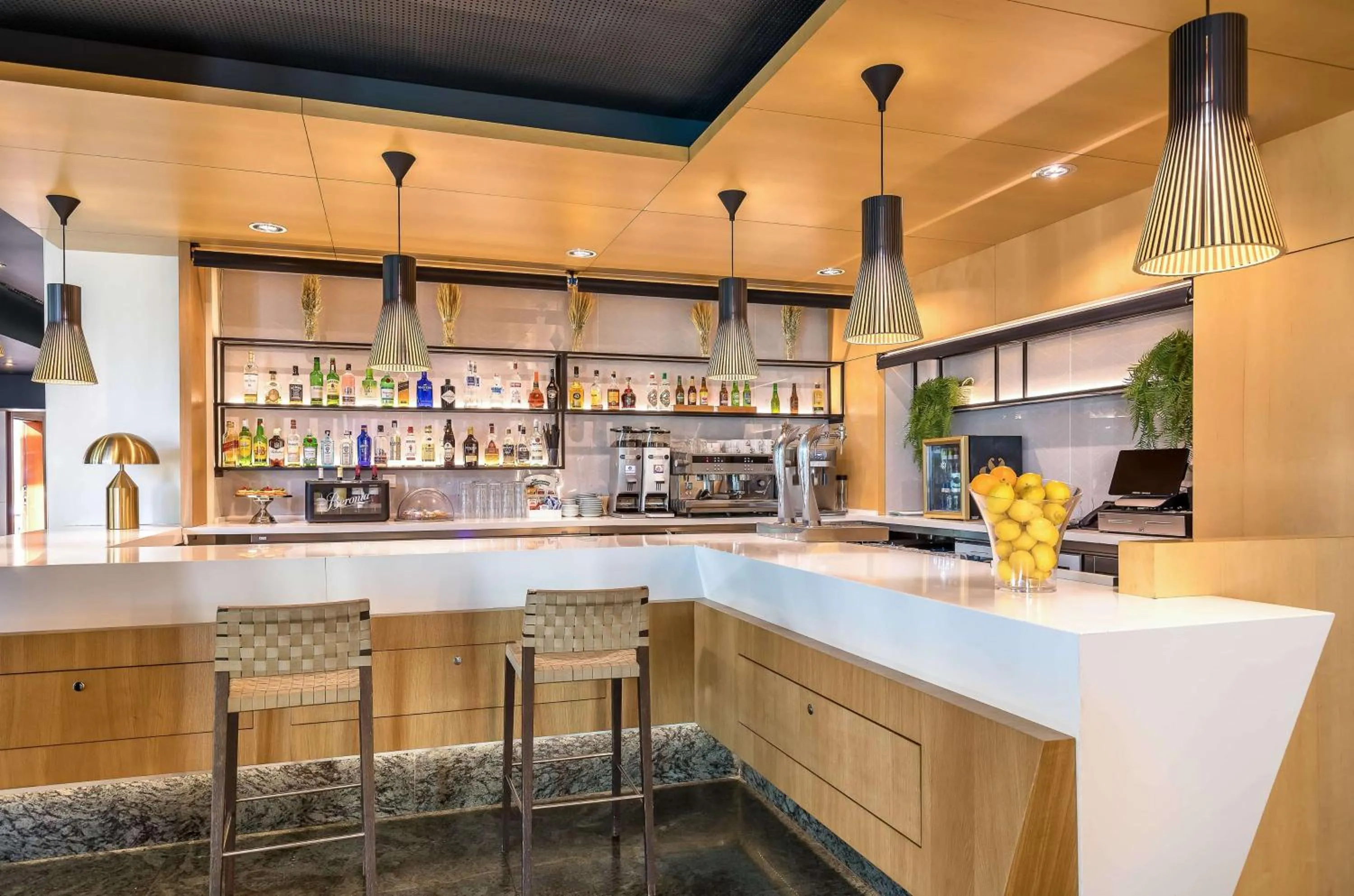 Restaurant/places to eat in Barceló Murcia Siete Coronas