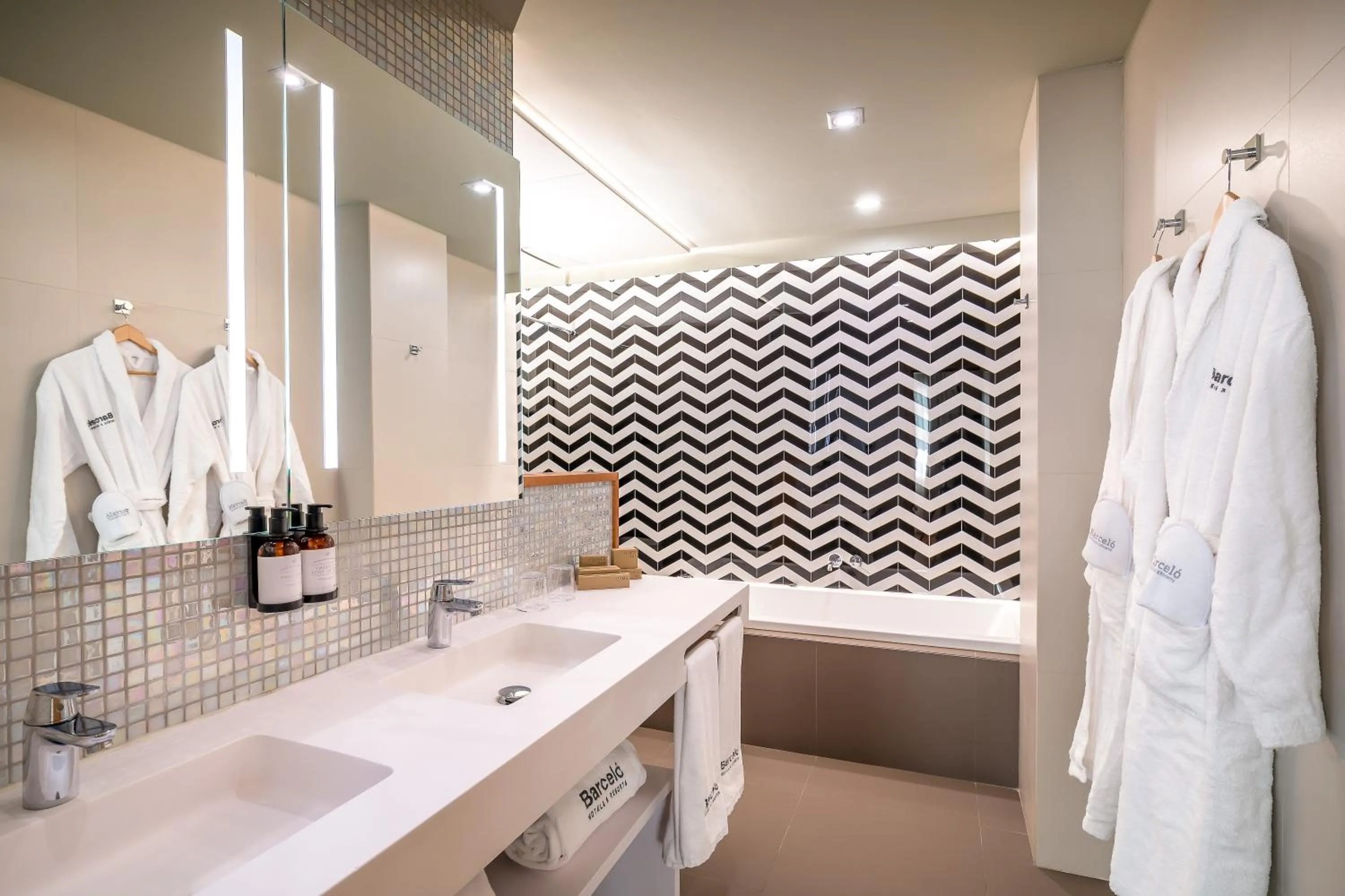 Hot Tub in Barceló Murcia Siete Coronas