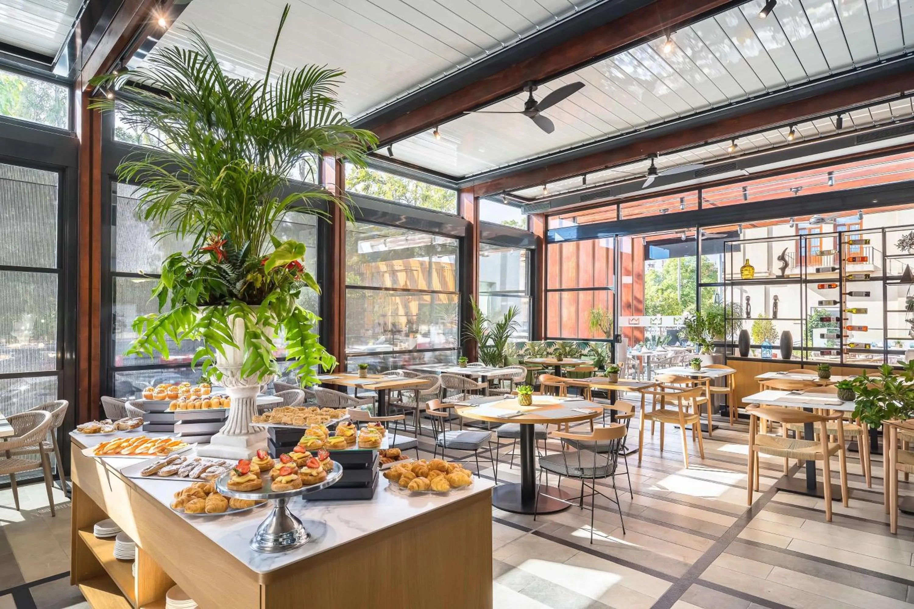 Breakfast in Barceló Murcia Siete Coronas