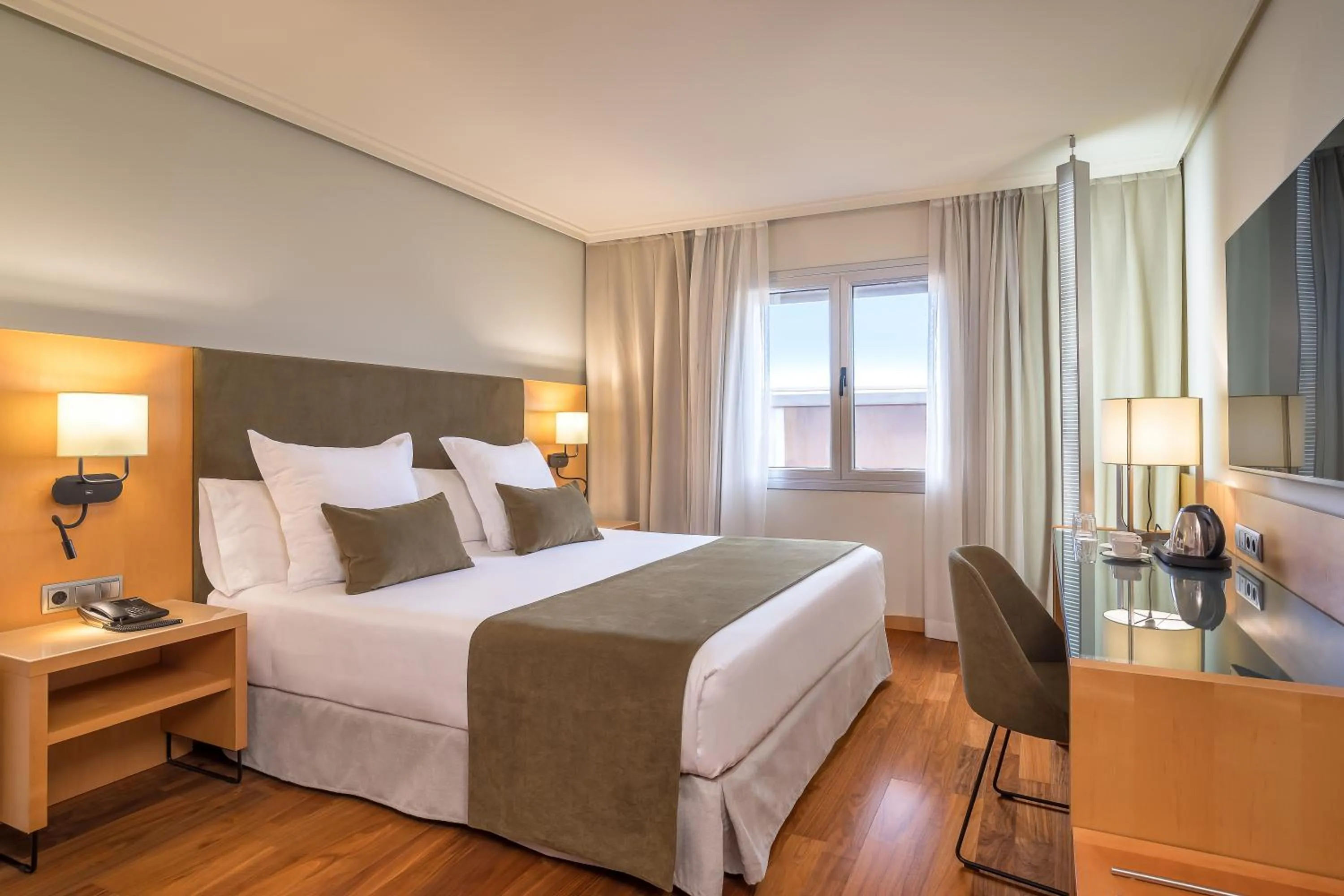 Bed in Barceló Murcia Siete Coronas