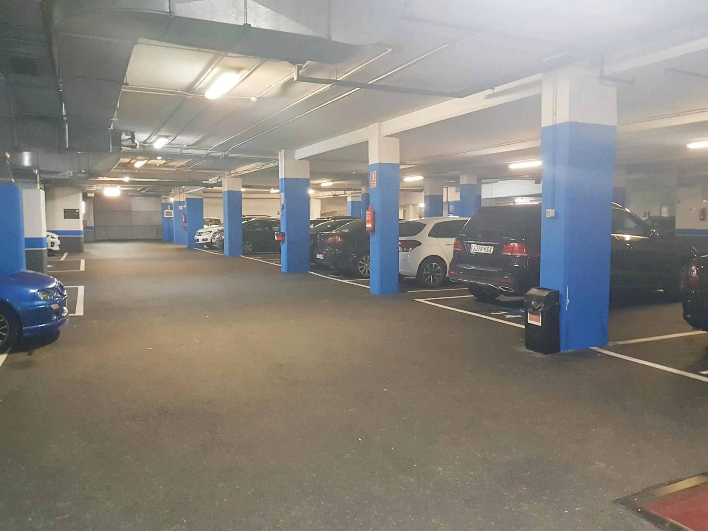 Parking in Silken Monumental Naranco