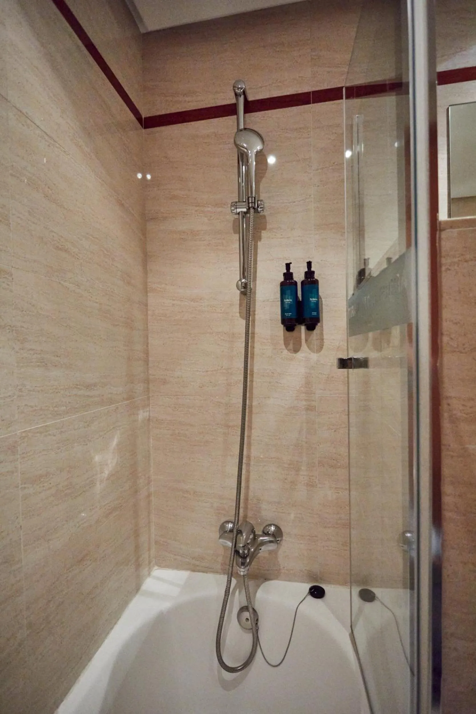 Bathroom in Silken Monumental Naranco