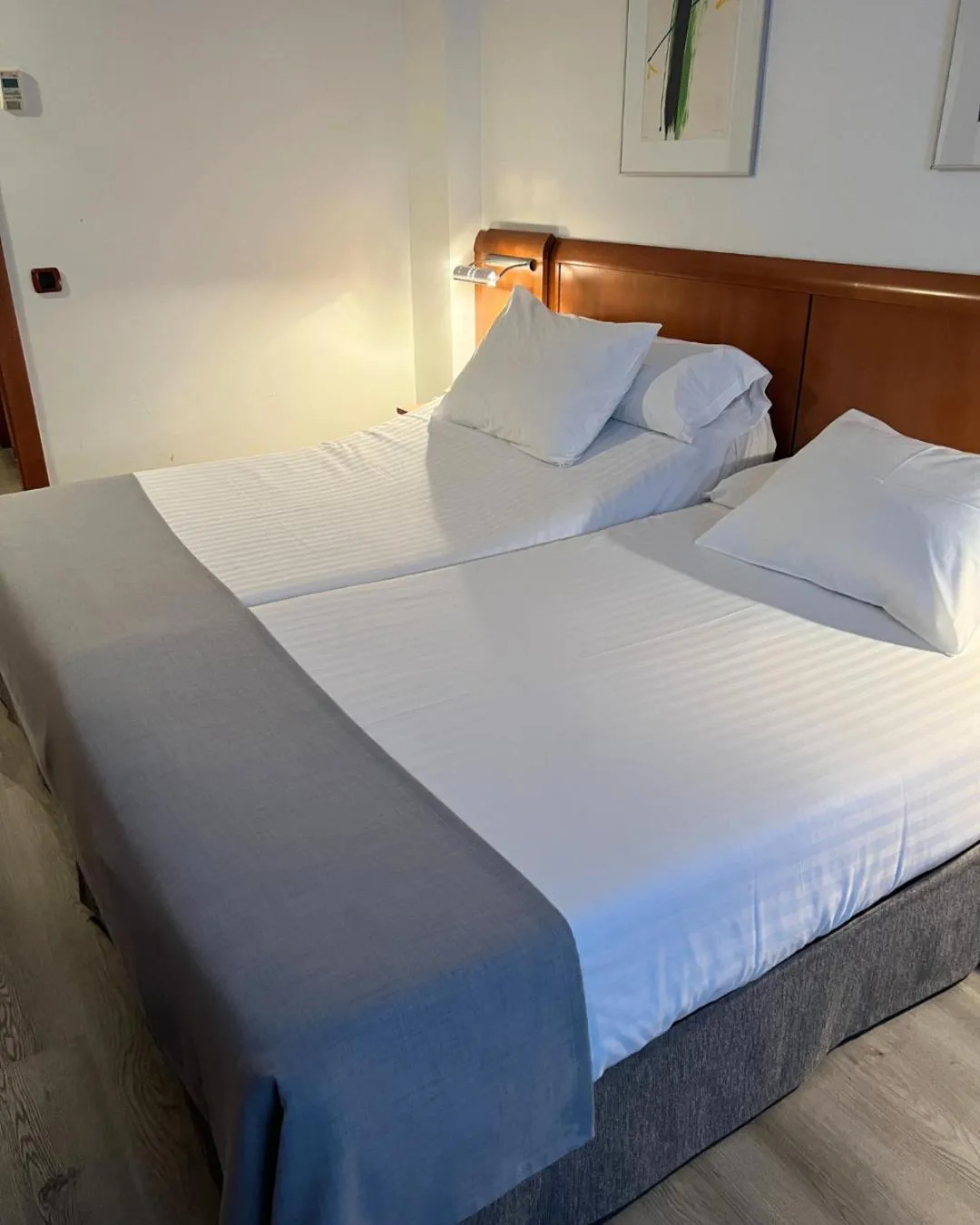 Bed in Silken Monumental Naranco