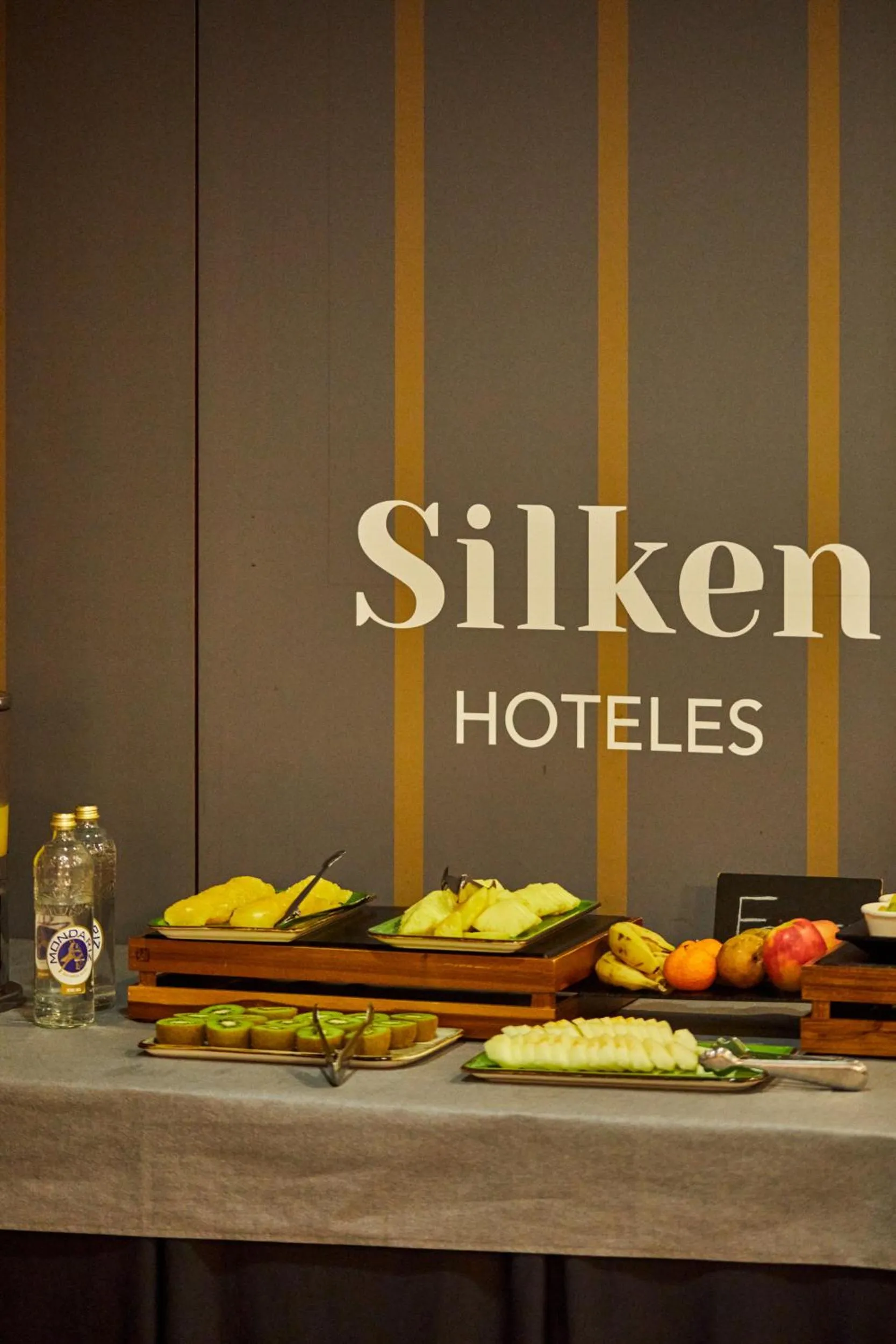 Buffet breakfast in Silken Monumental Naranco