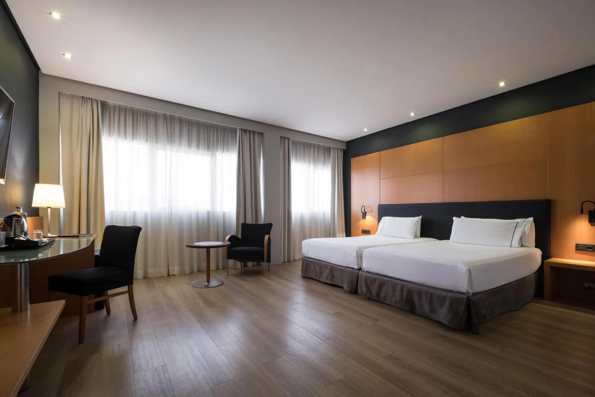 Bed in Eurostars Al-Ándalus Palace