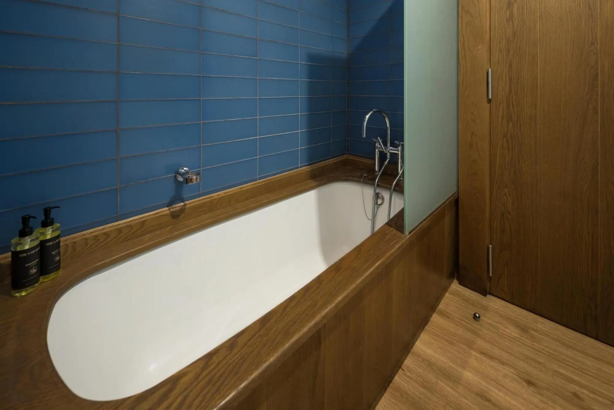 Bath in Eurostars Al-Ándalus Palace