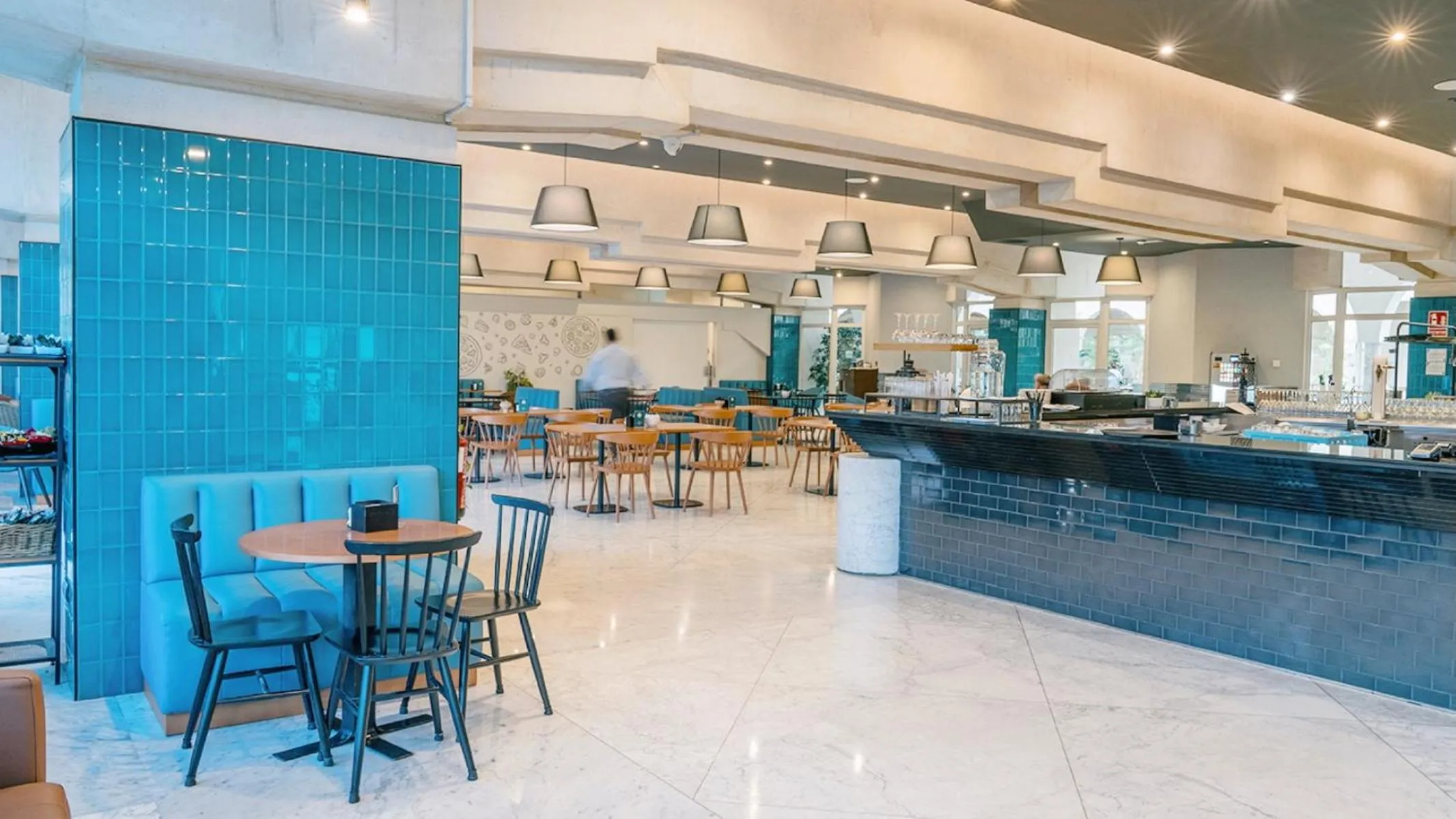 Restaurant/places to eat in Silken Al-Andalus Palace