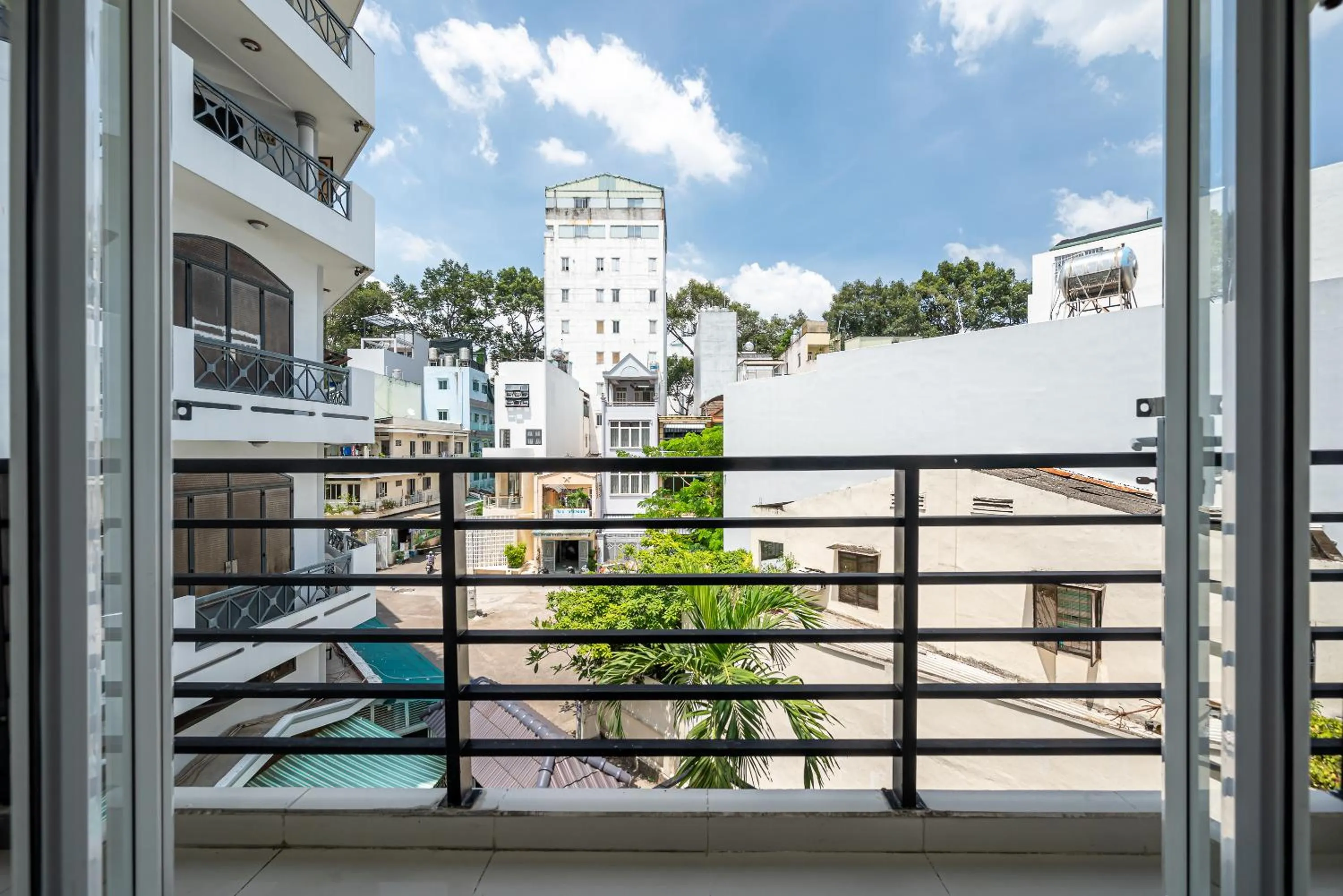 View (from property/room) in Cozrum Homes - Retro House