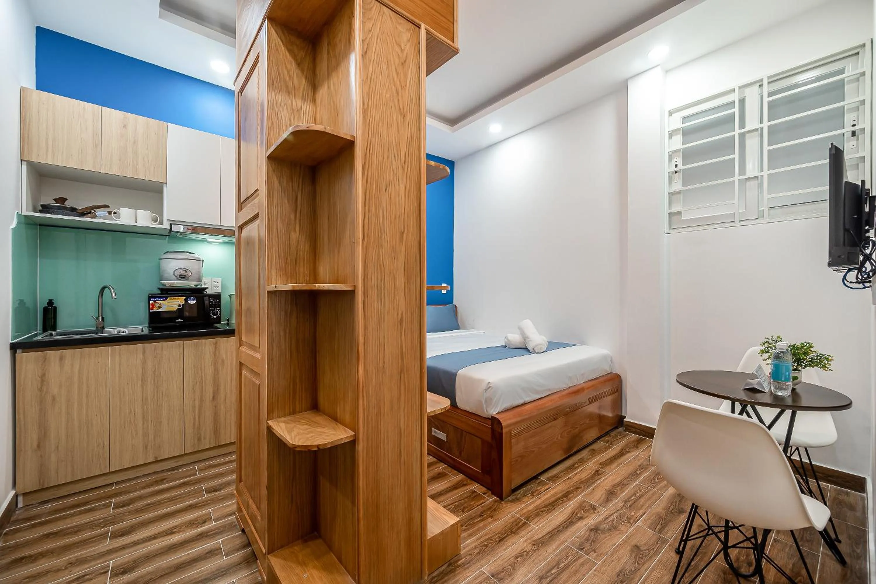 Kitchen or kitchenette, Bed in Cozrum Homes - Retro House