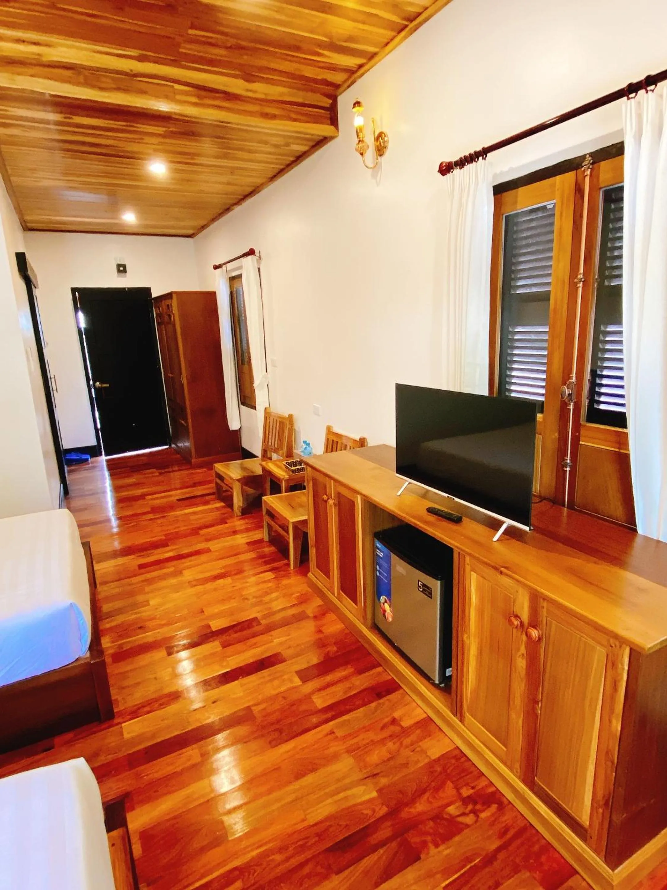 Coffee/tea facilities in Opera Premier Hotel