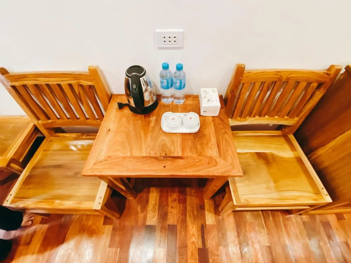 Coffee/tea facilities in Opera Premier Hotel