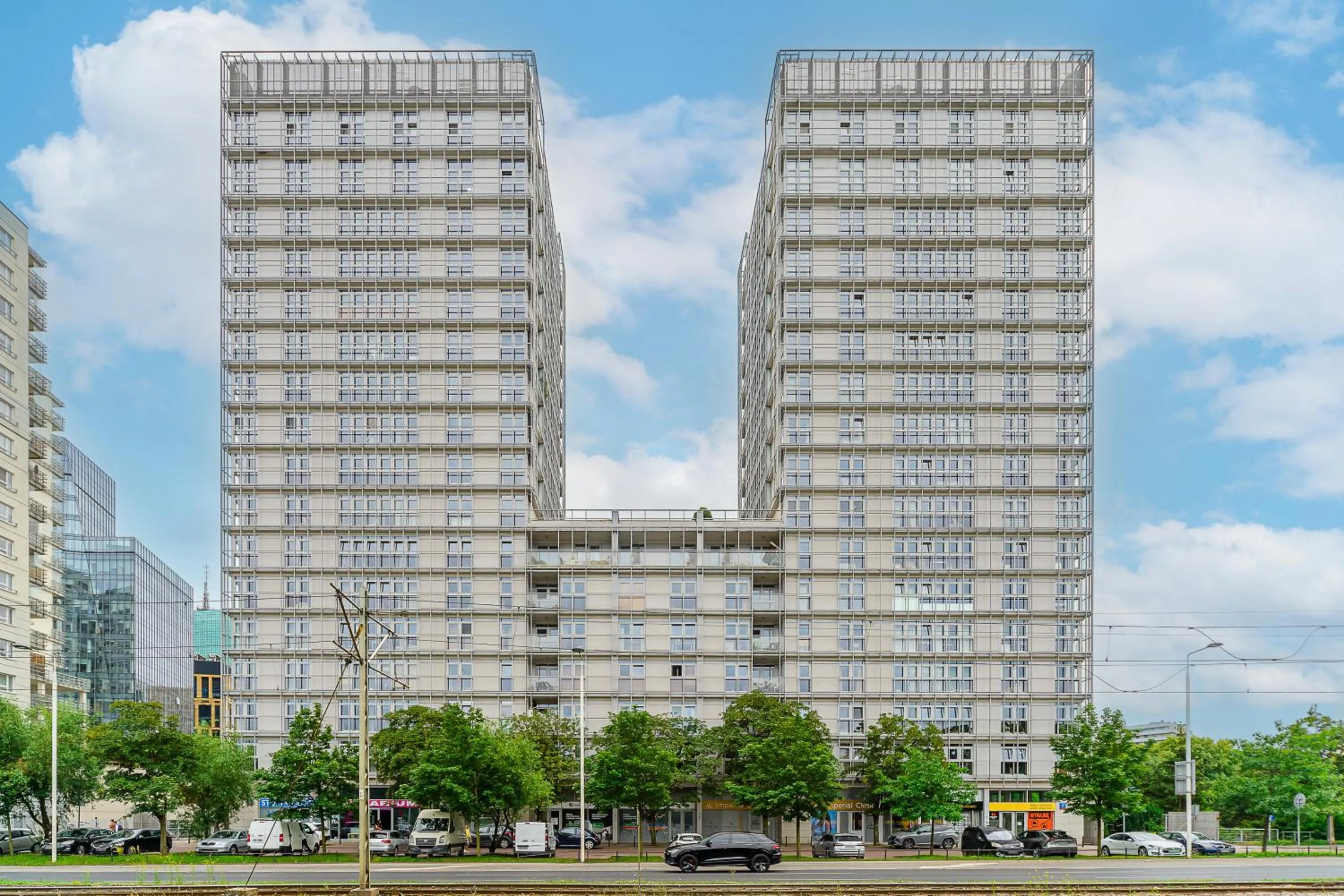 Property building in Slominskiego 7 P&O Apartments