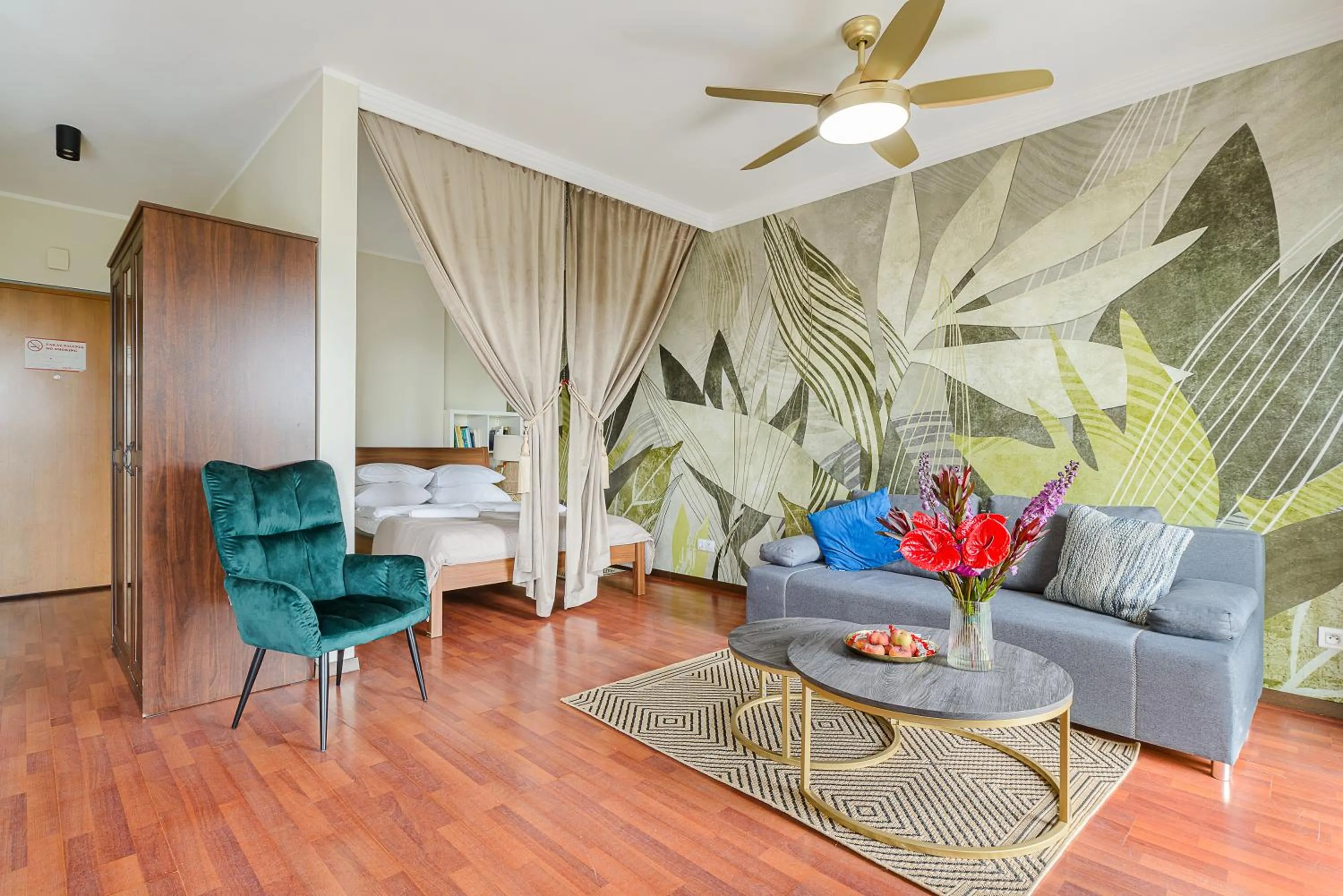 Living room in Slominskiego 7 P&O Apartments