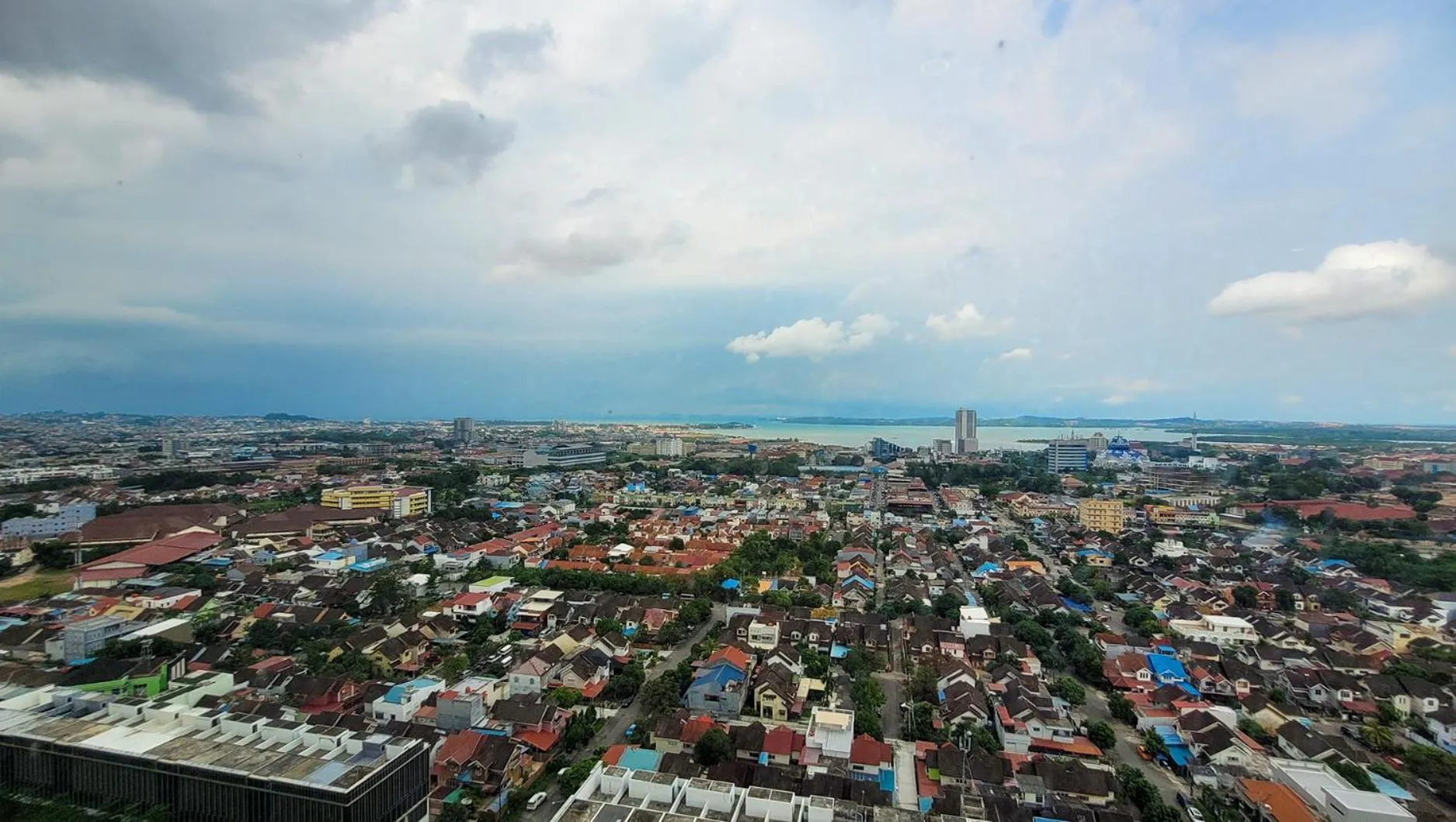 Natural landscape in Palam Mansion at Meisterstadt Pollux Habibie Apartment