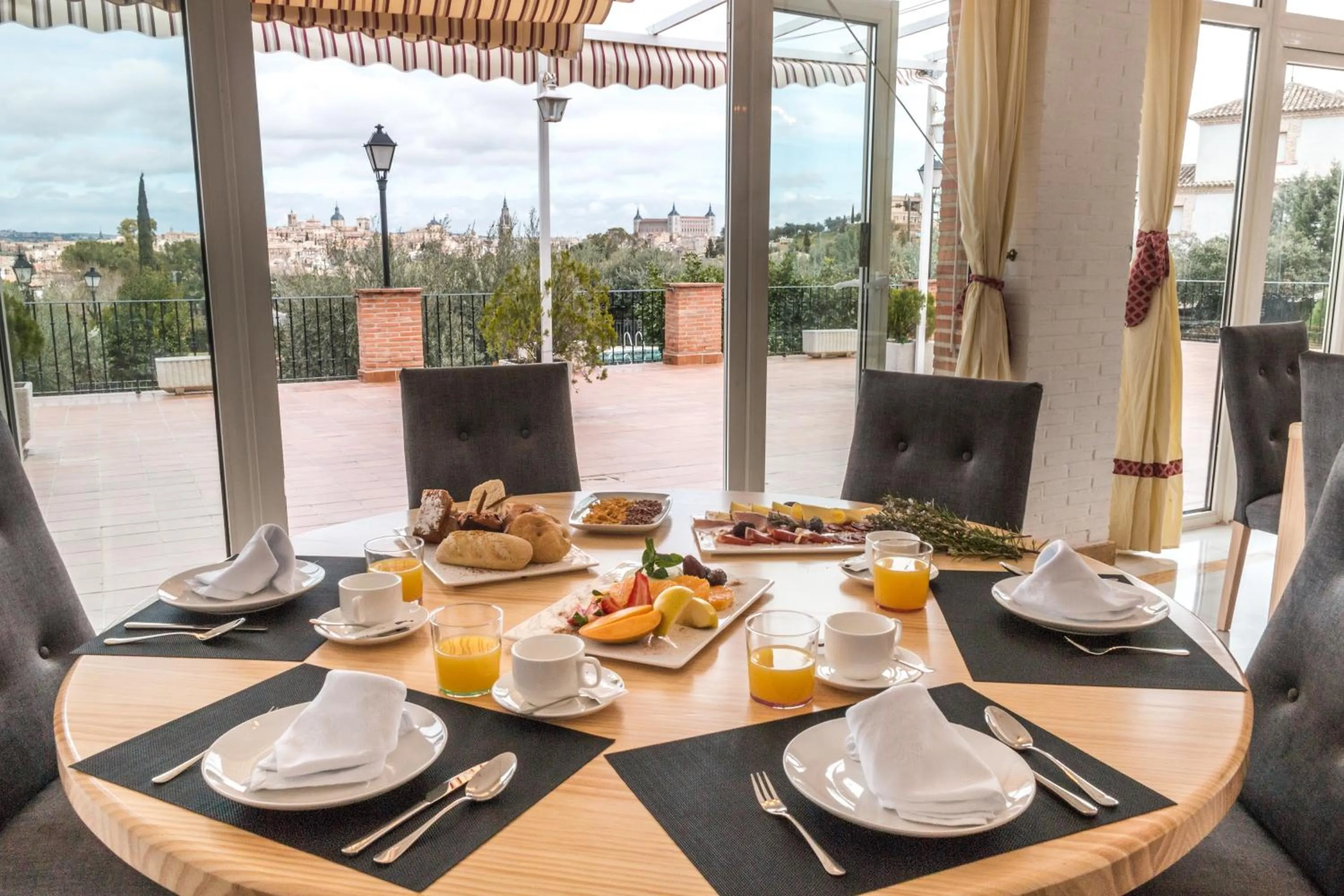 Buffet breakfast in Abacería