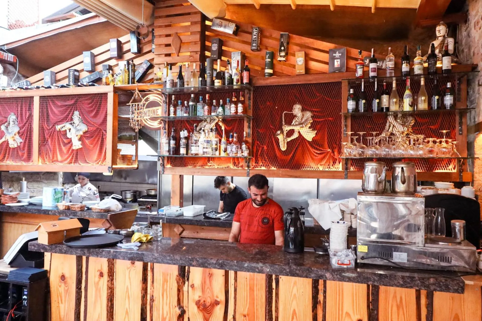 Goodman Hotel & Bistro